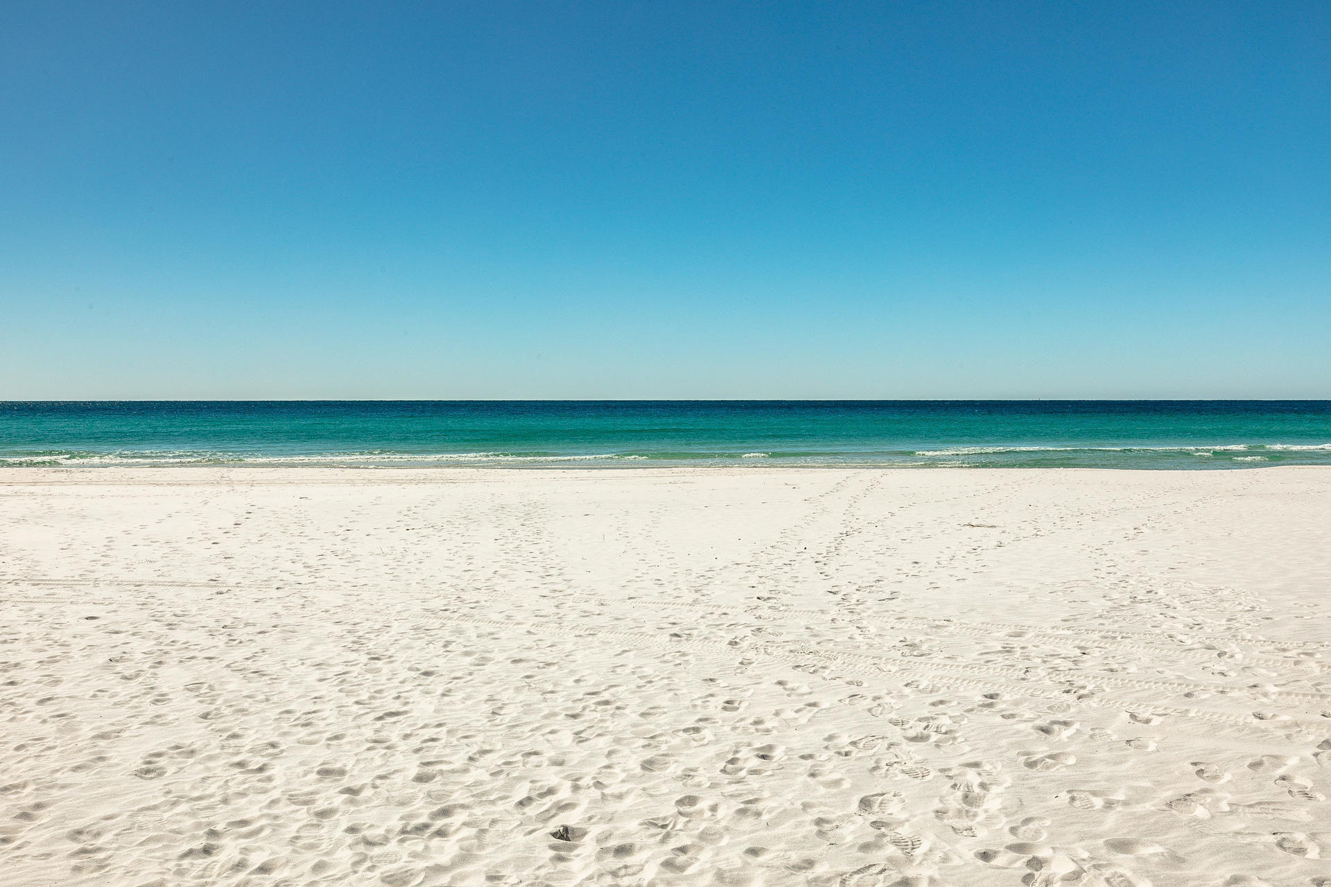 BEACHSIDE VILLAS CONDO - Residential