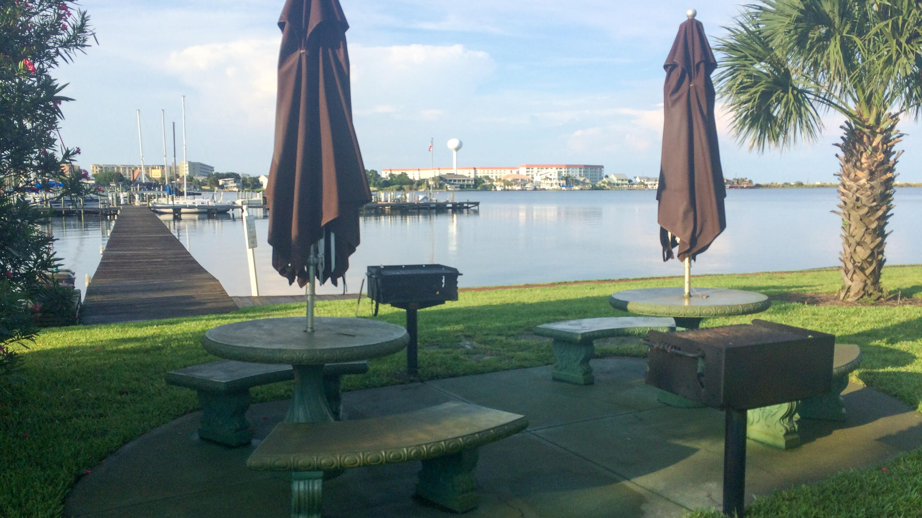 PIRATES BAY PH 1 - Residential