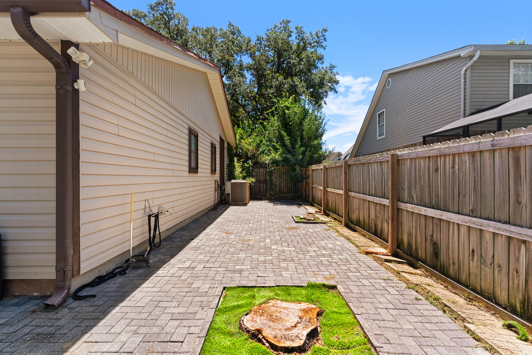 CARIBBEAN VILLAGE EAST 3 - Residential