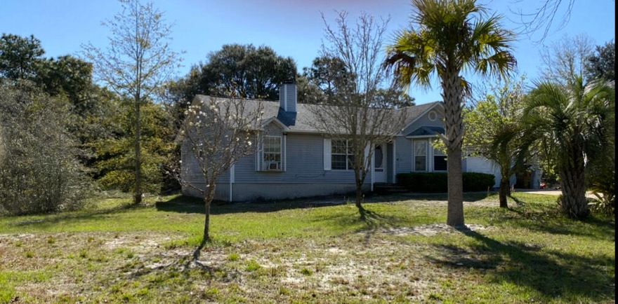 Calling all Investors and DIYers!  3BR/2BA home near Navarre High School. Tons of potential with this little gem.  With some TLC, she could be good as new and still have equity. And what about that lot of over an acre? Plenty of room for additions, out buildings, patio or a pool!  Seller has already had an inspection done, saving you time and money.  Act now before this deal gets scooped up by another!