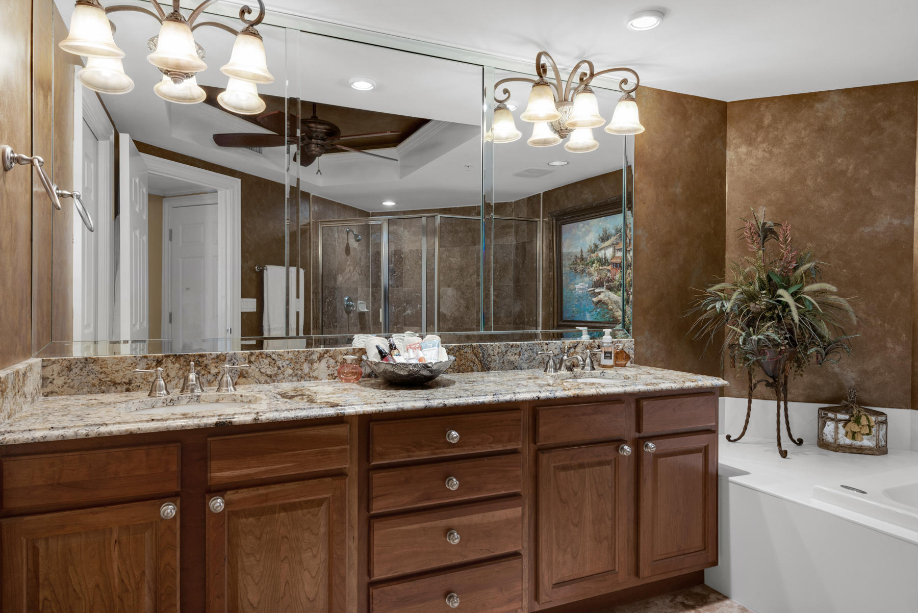ST. BARTH AT SILVER SHELLS - Residential
