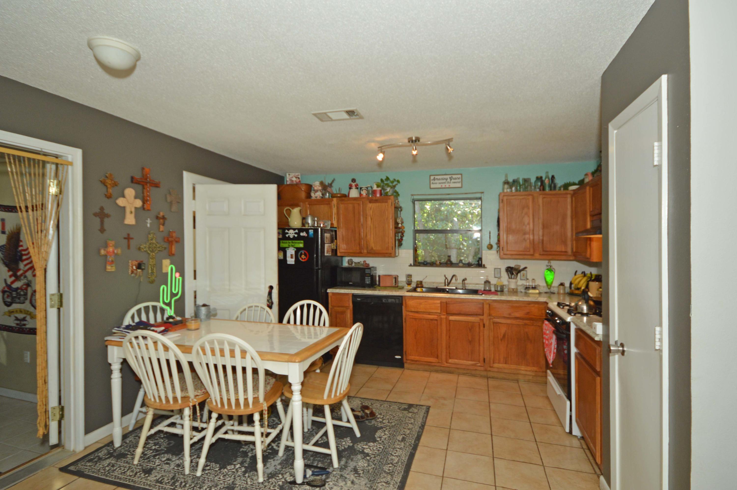 WYNNEHAVEN BEACH ESTATES - Residential