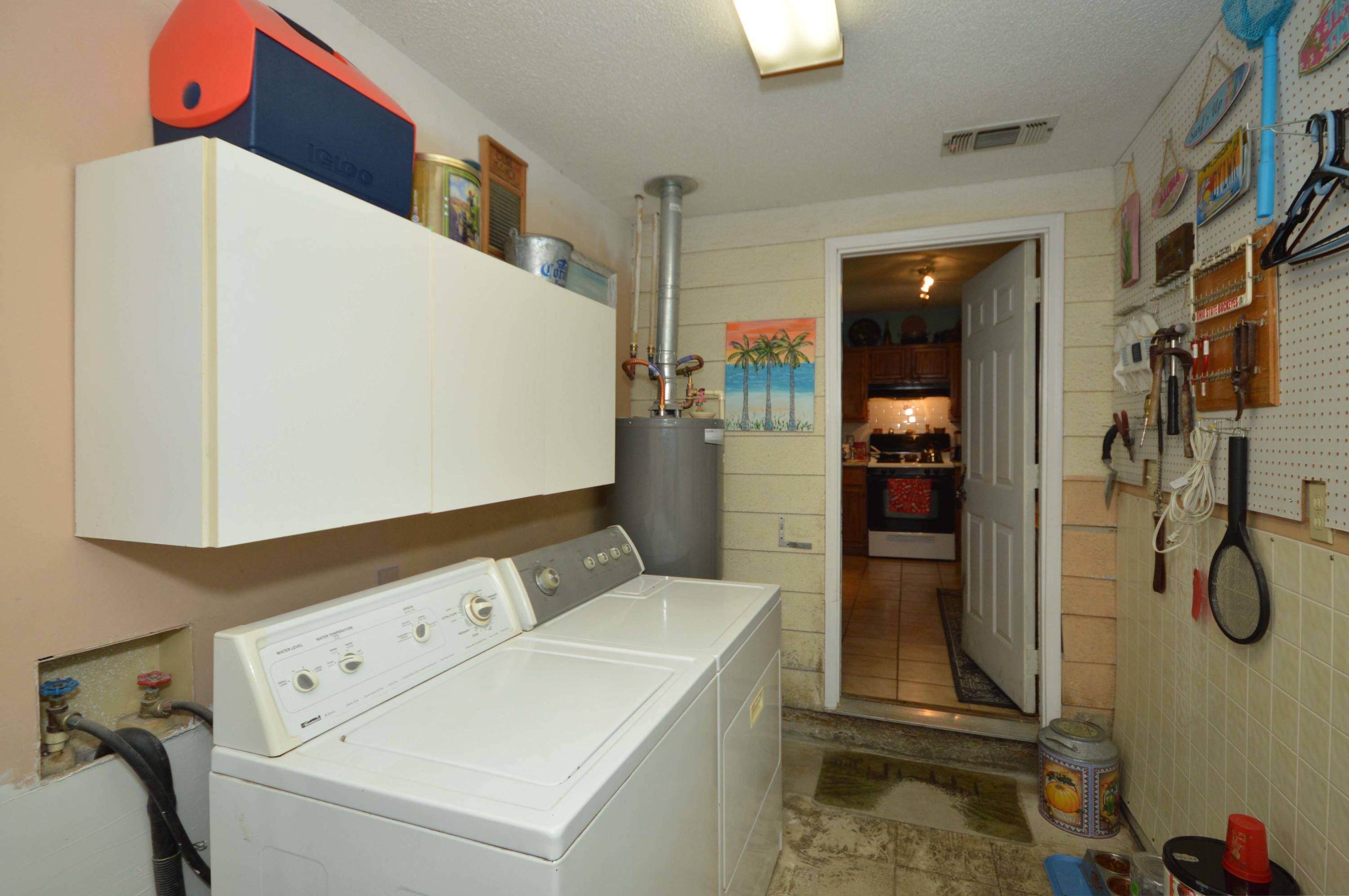 WYNNEHAVEN BEACH ESTATES - Residential