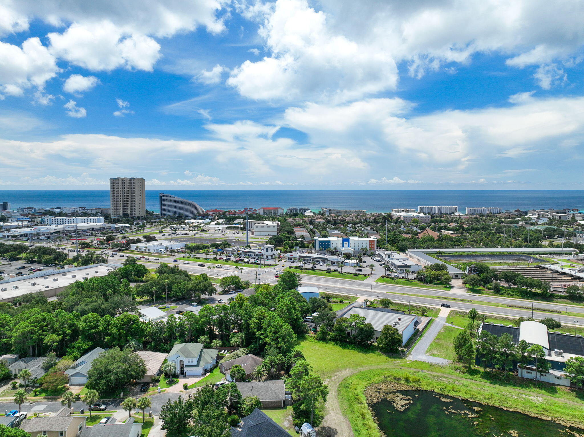 BAYSIDE - Residential
