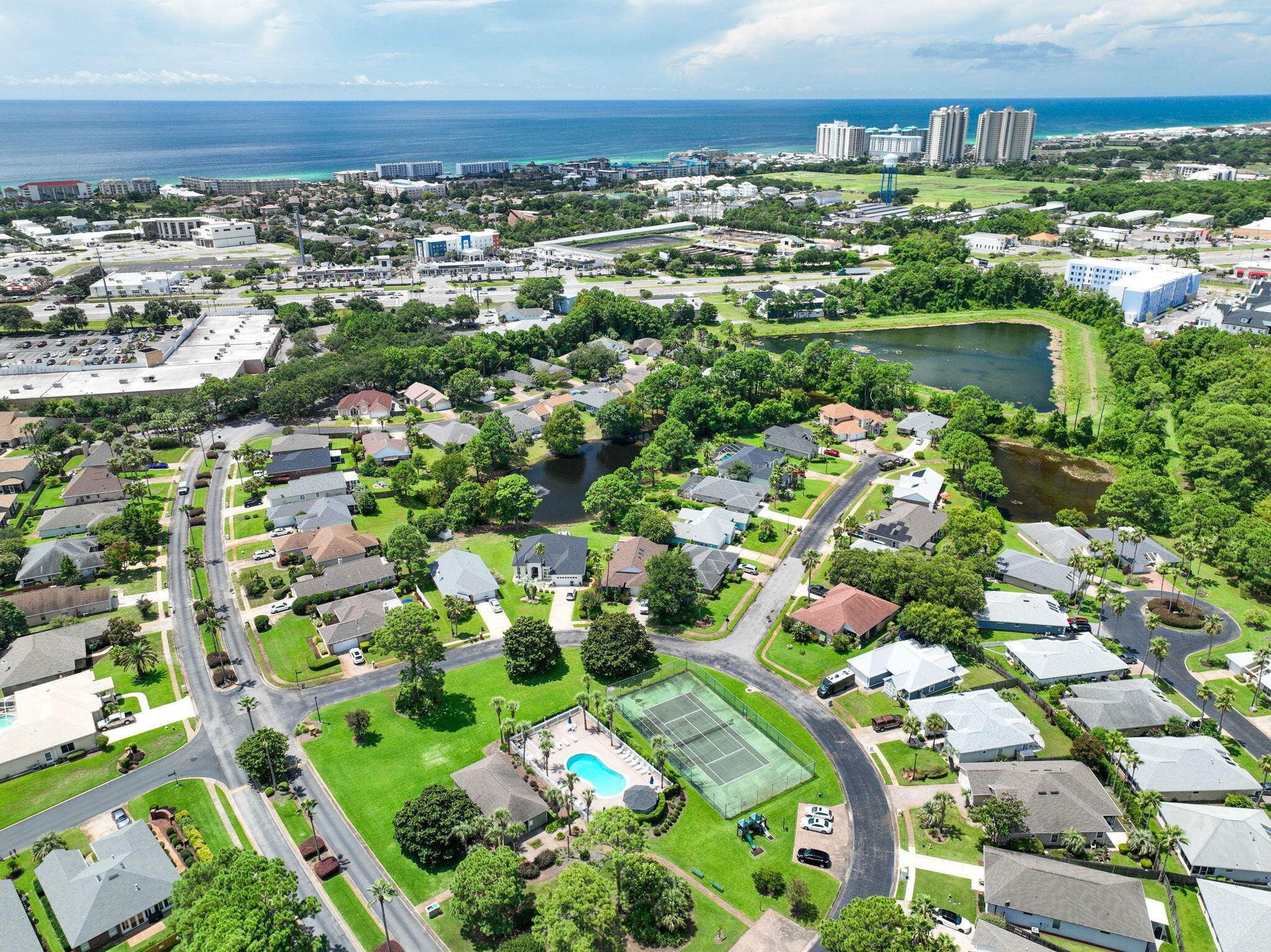 BAYSIDE - Residential