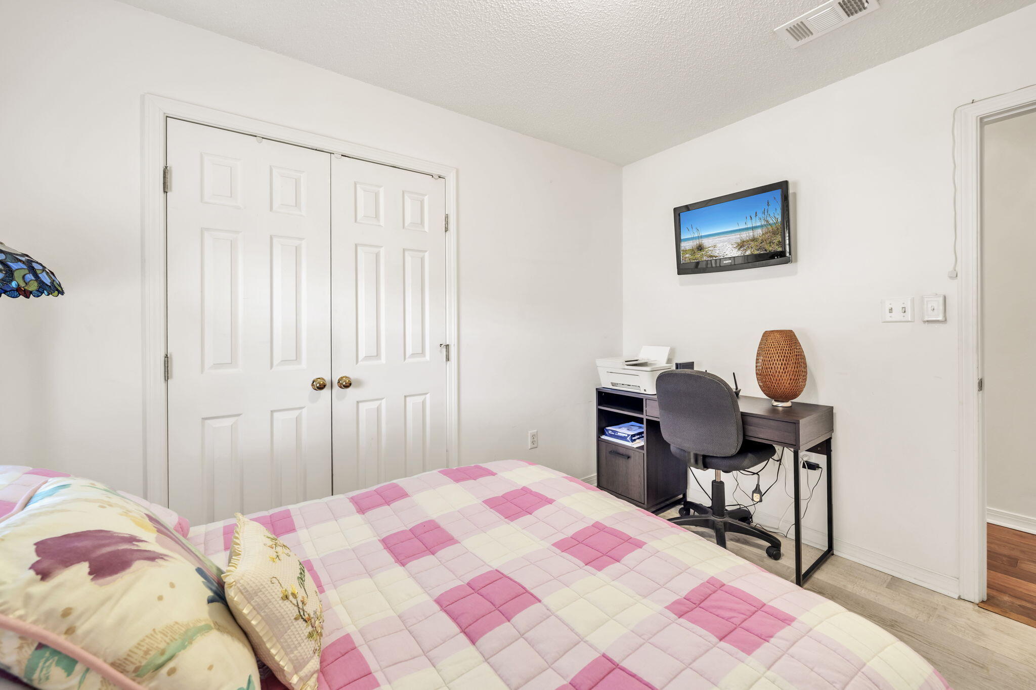 BAYSIDE - Residential