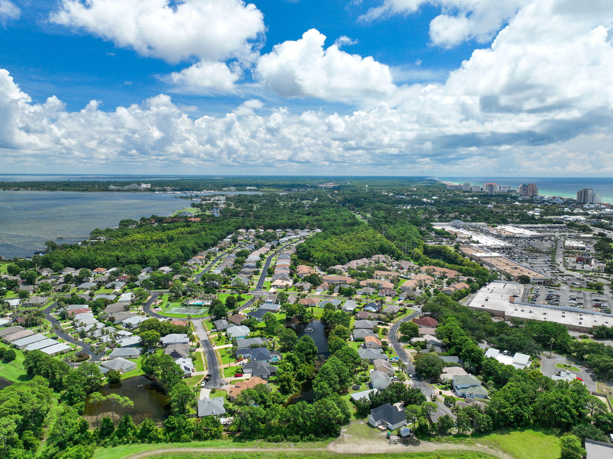 BAYSIDE - Residential