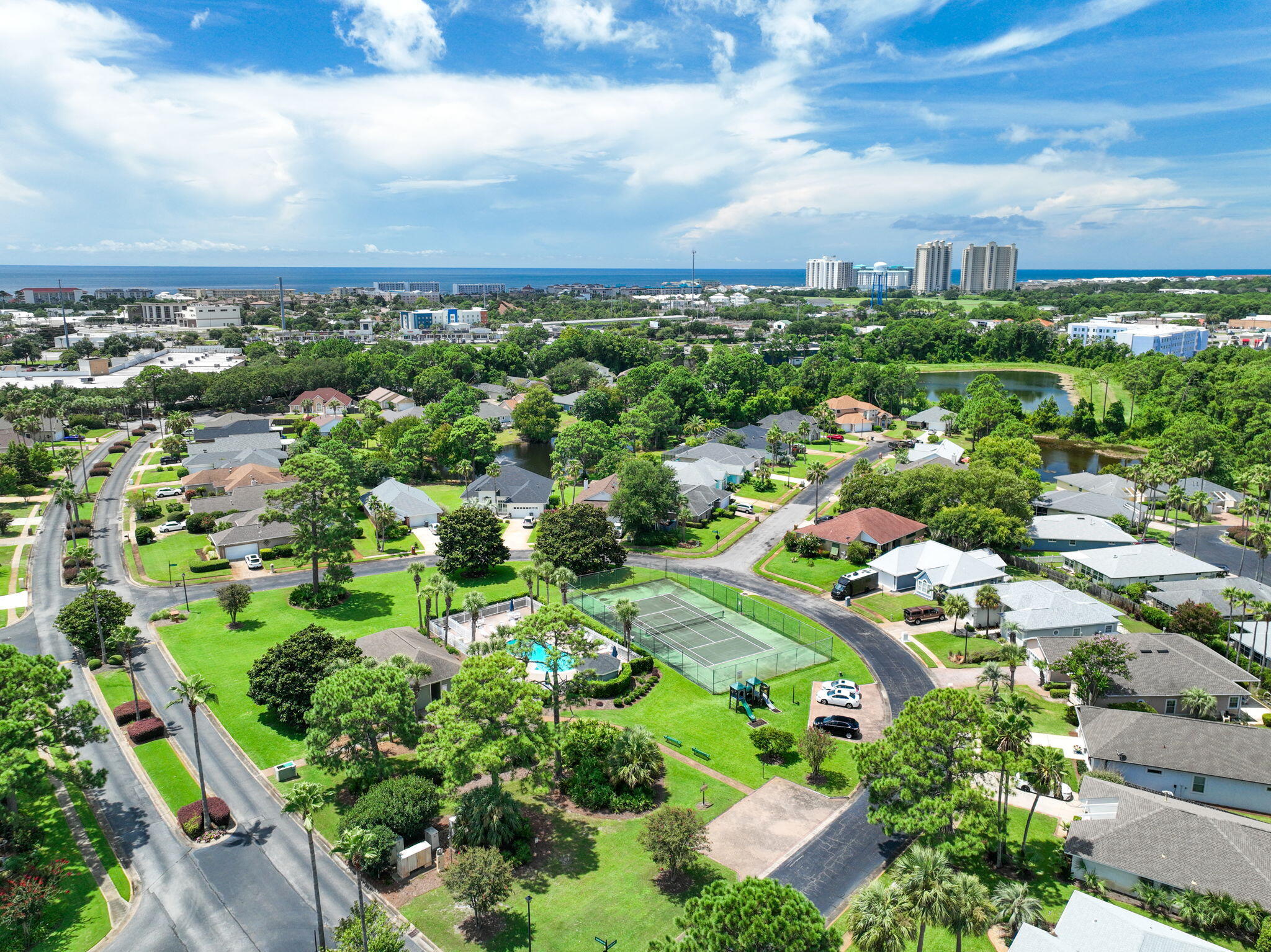 BAYSIDE - Residential