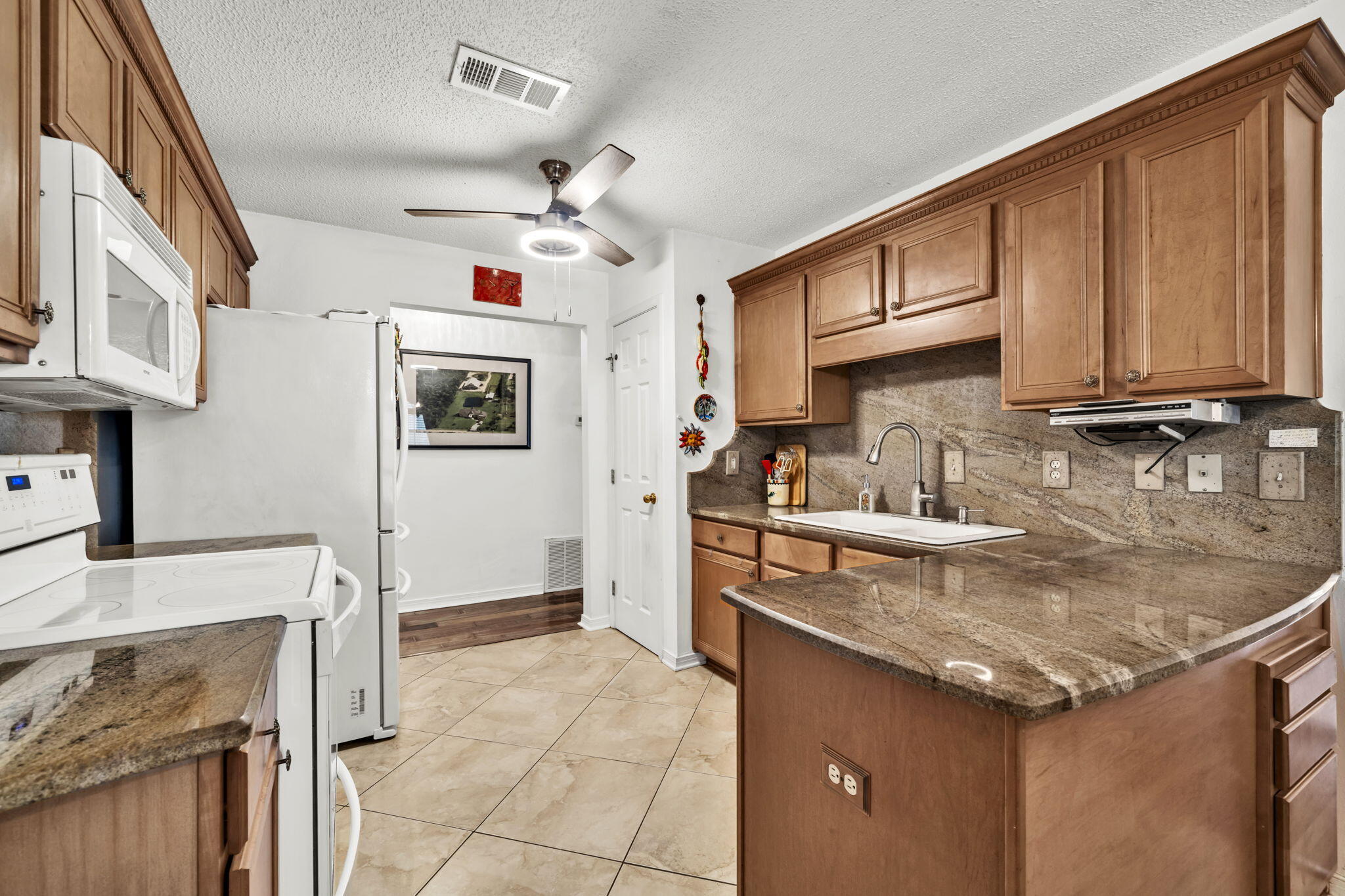 BAYSIDE - Residential