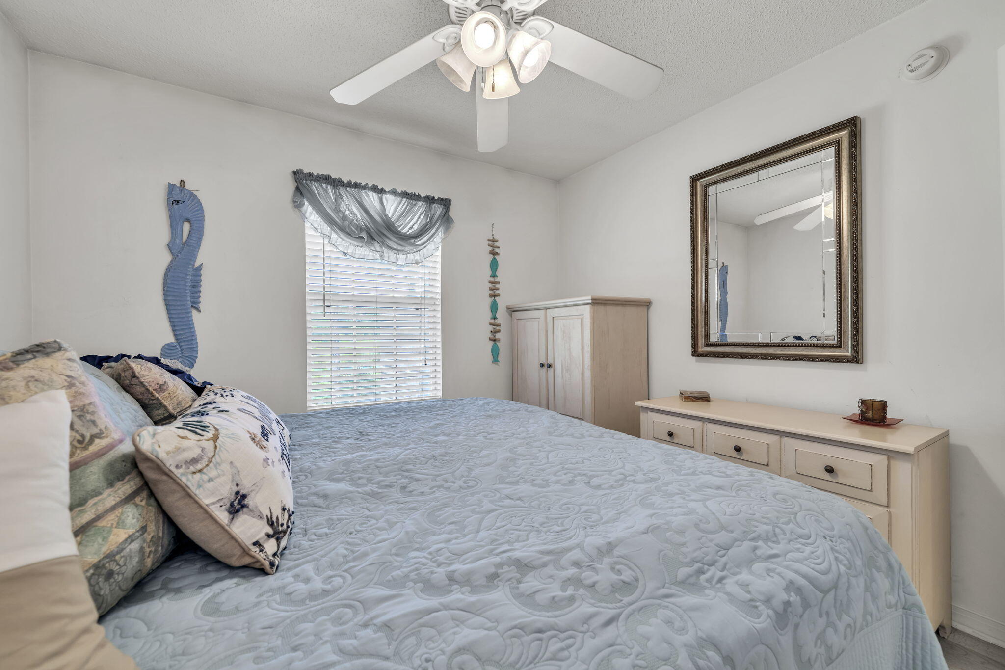 BAYSIDE - Residential