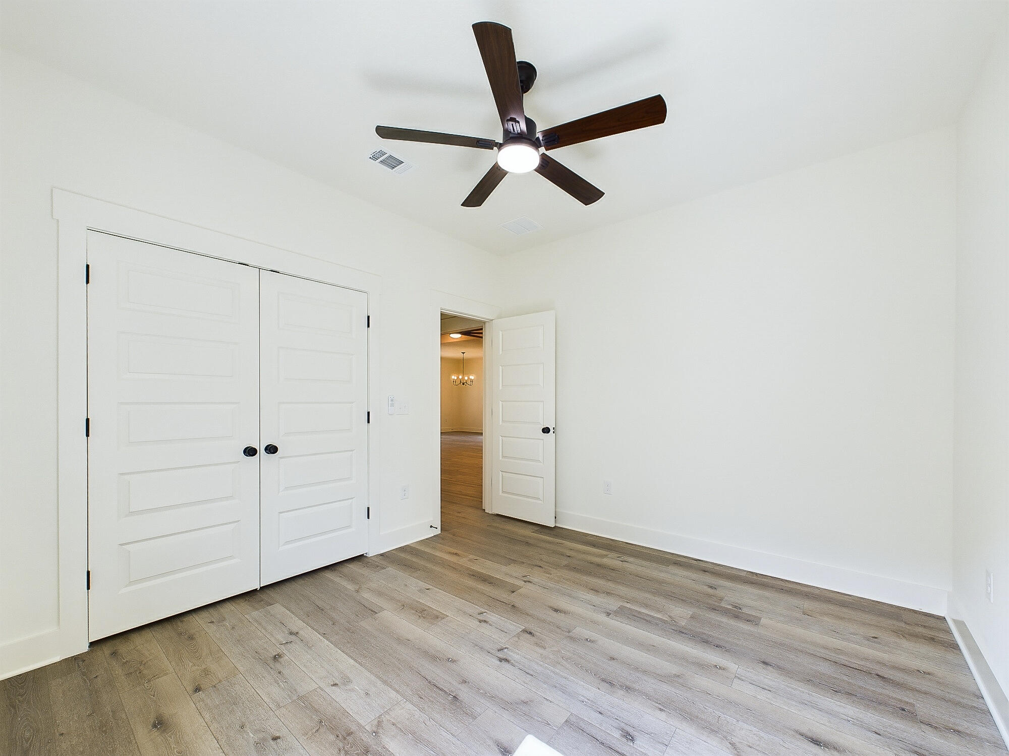 GREY MOSS POINT - Residential