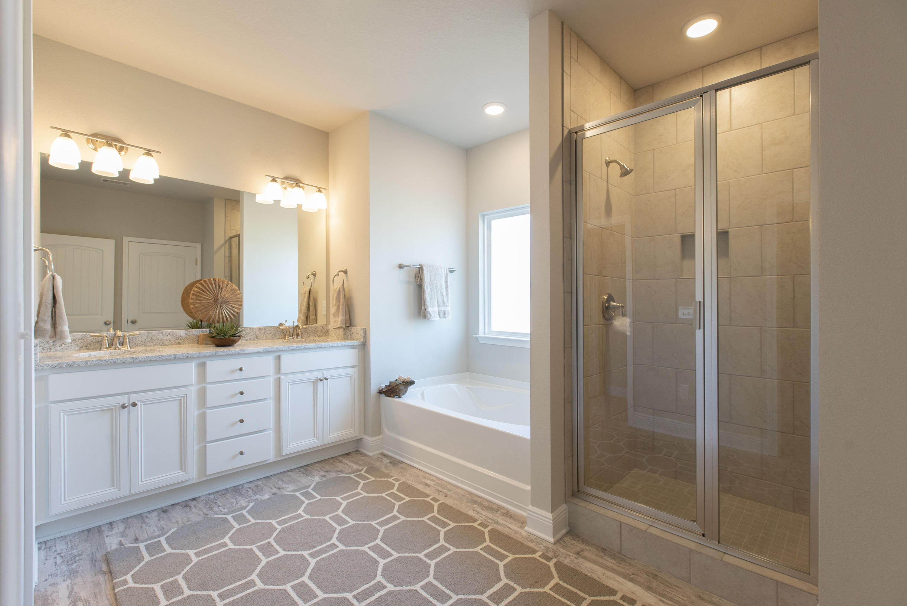 STONEGATE - Residential