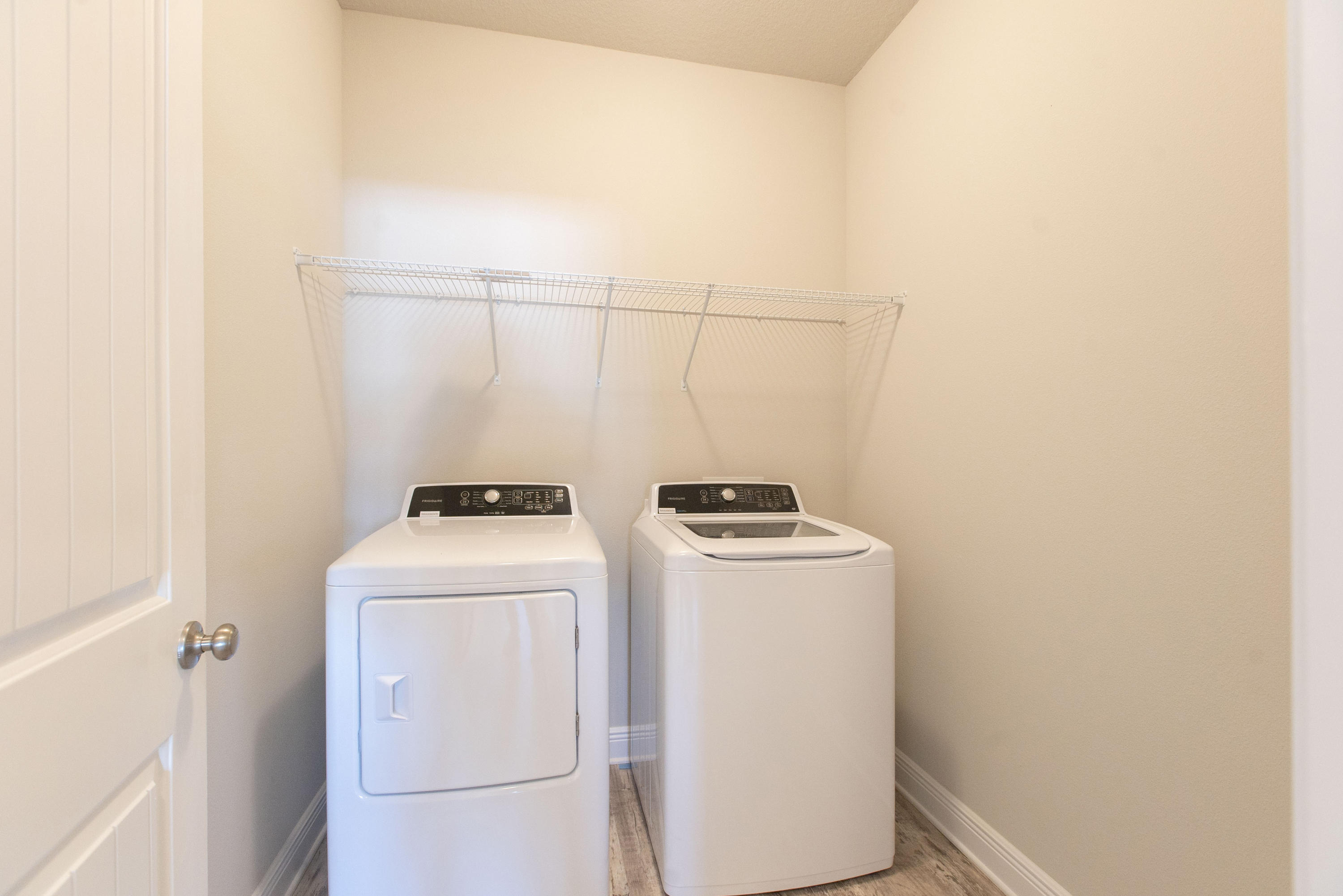 STONEGATE - Residential