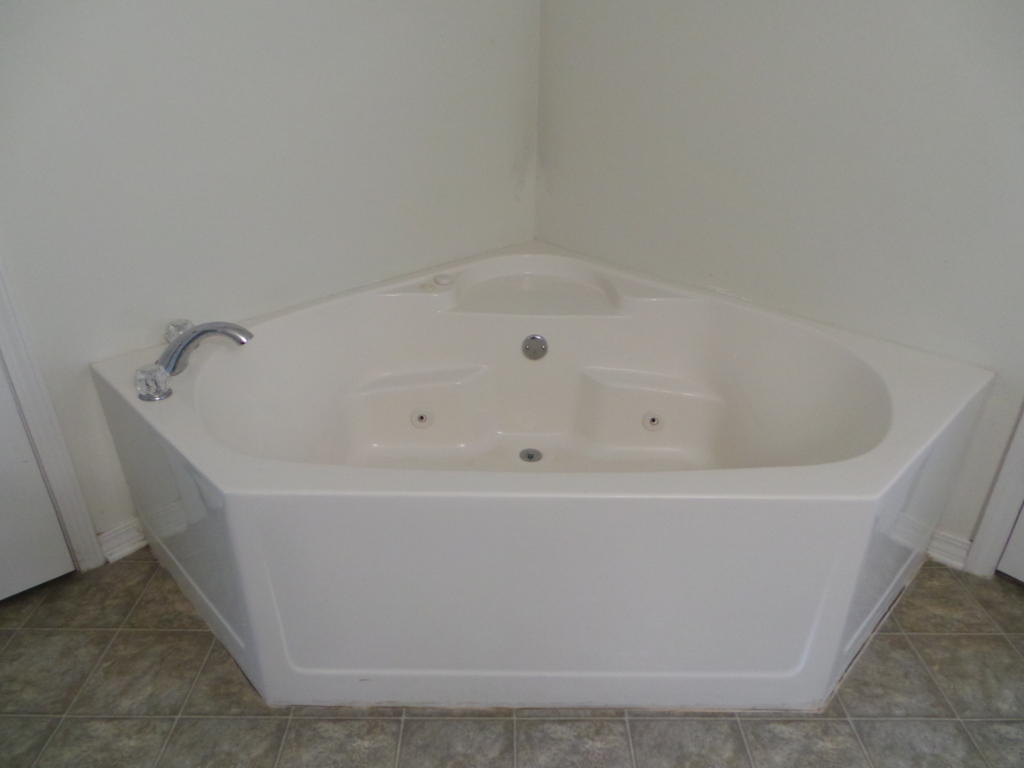 EVERGREEN SHORES - Residential