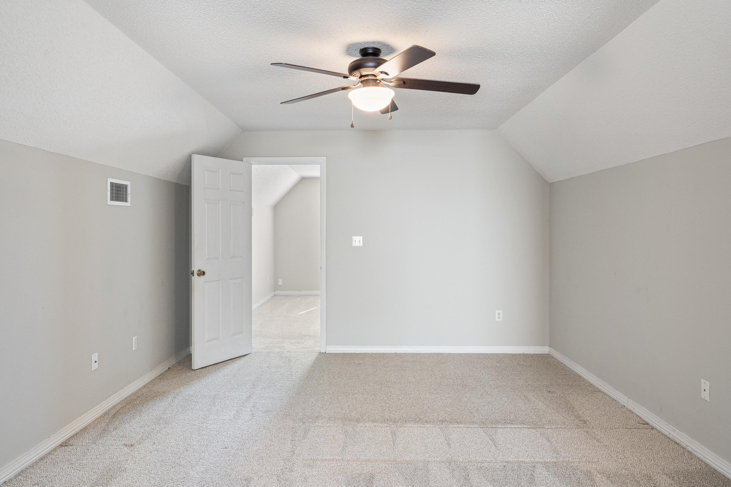 SOUTHVIEW ESTATES - Residential