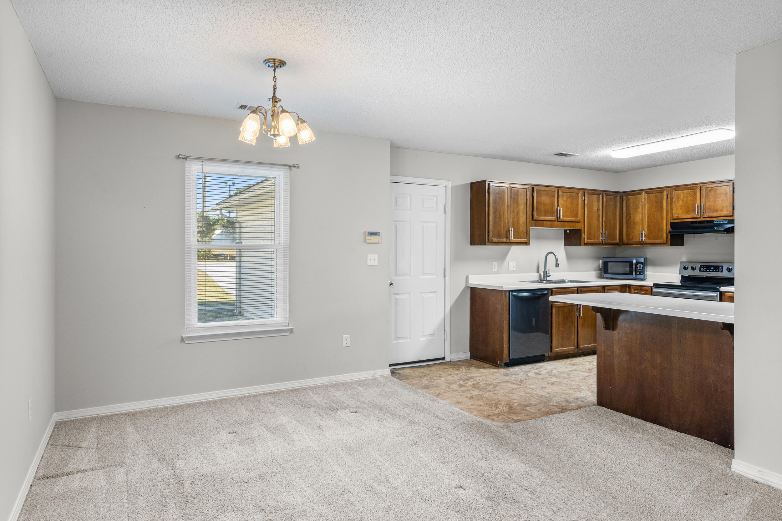 SOUTHVIEW ESTATES - Residential