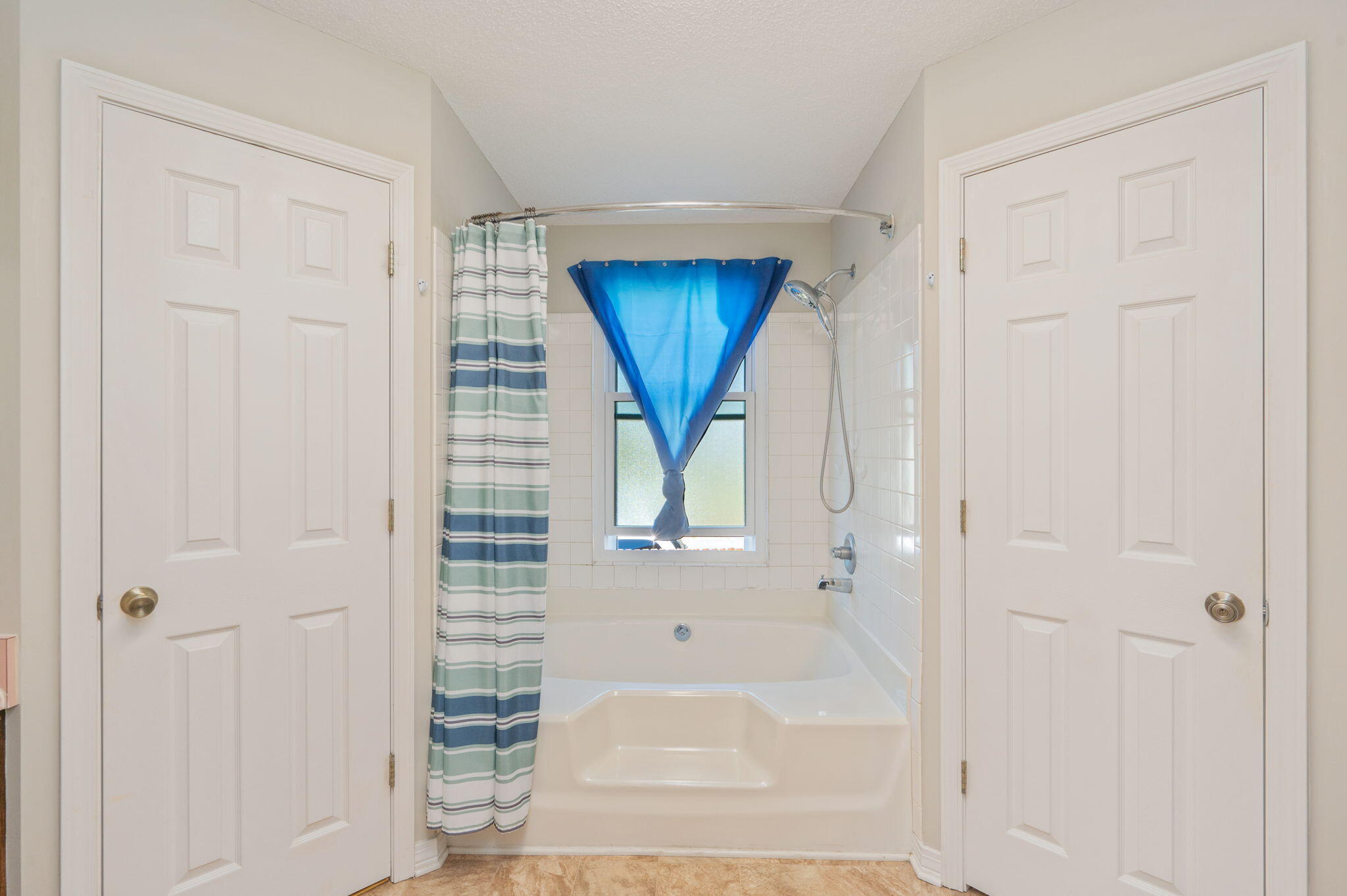 SOUTHVIEW ESTATES - Residential