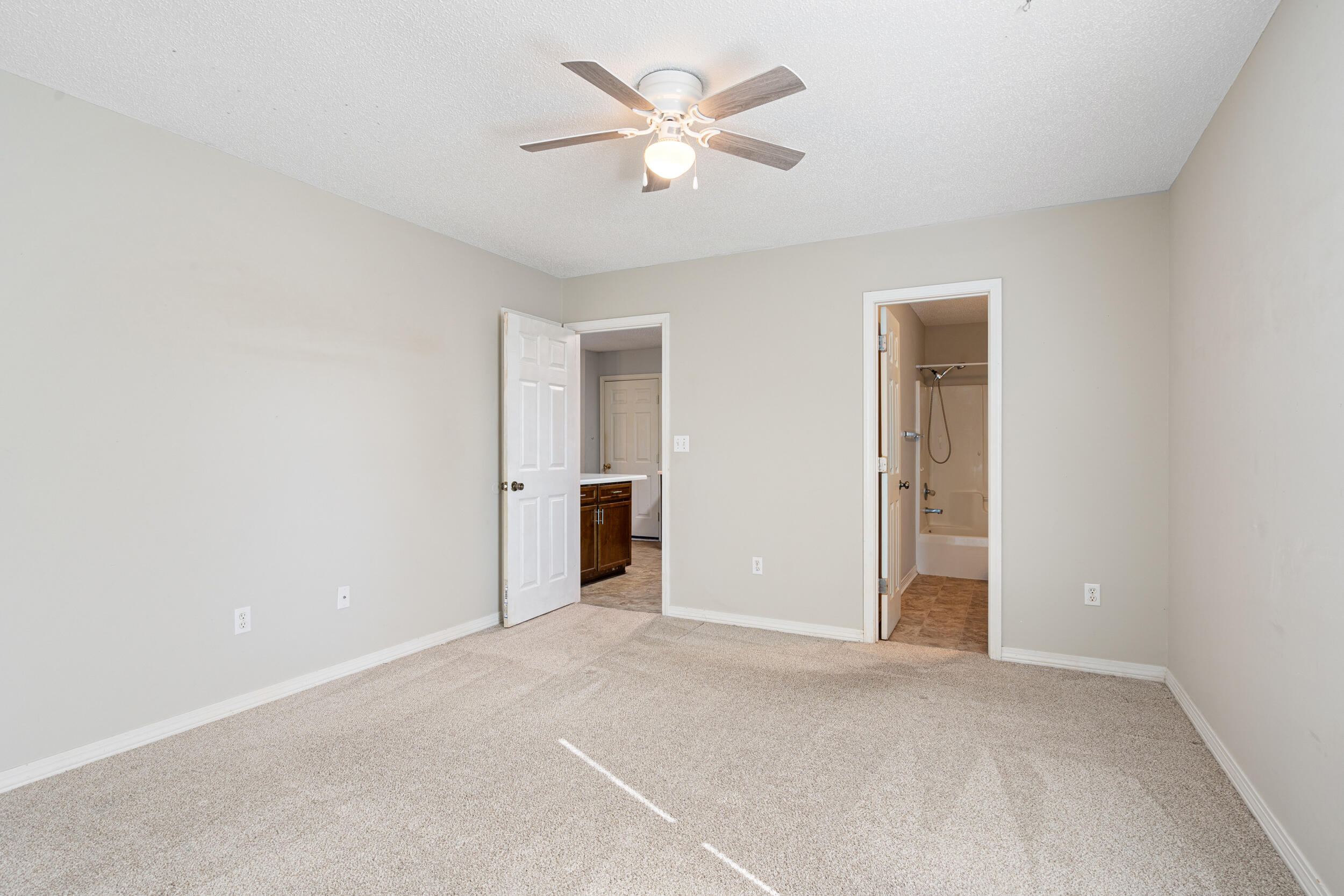 SOUTHVIEW ESTATES - Residential