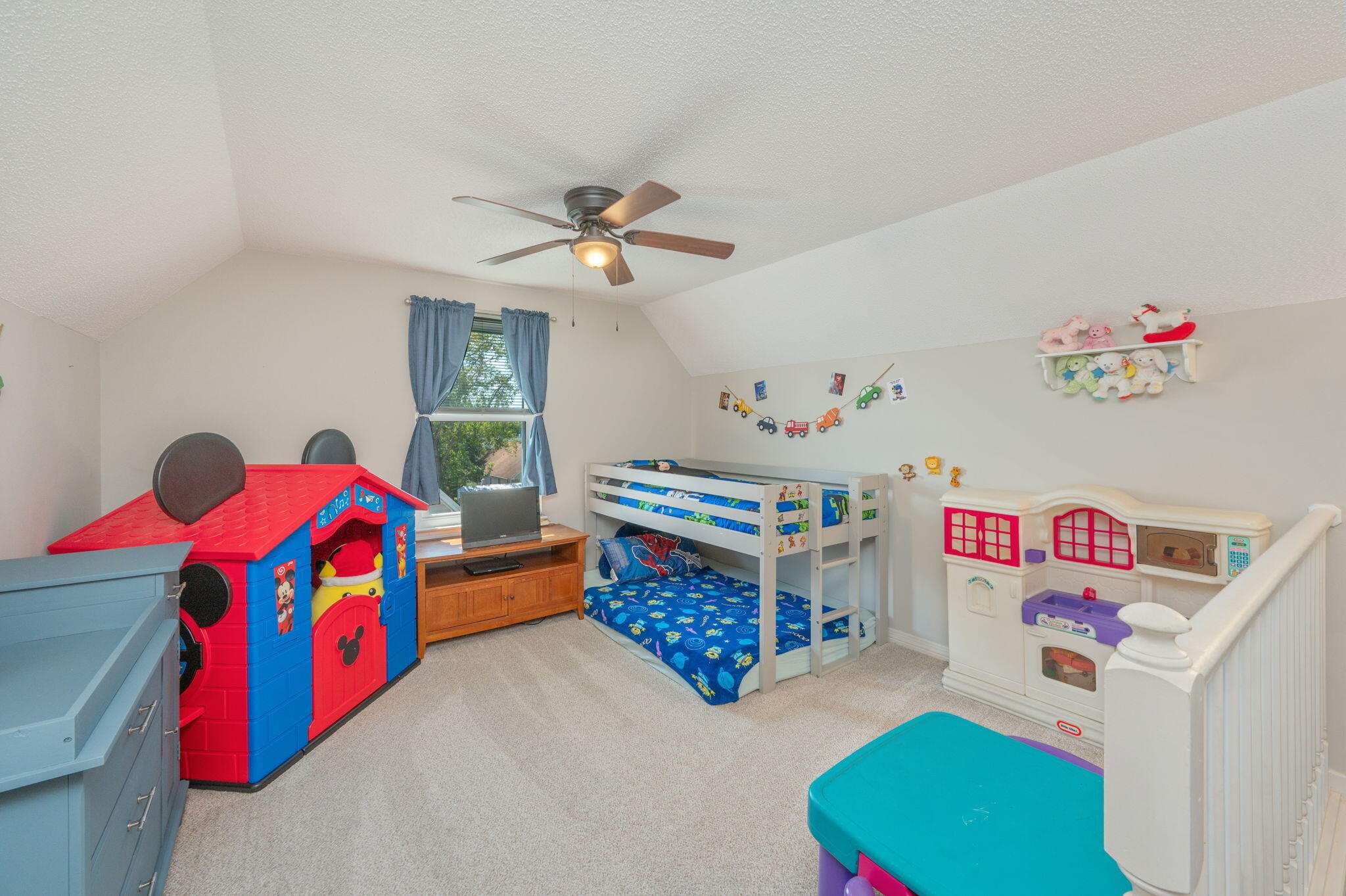 SOUTHVIEW ESTATES - Residential