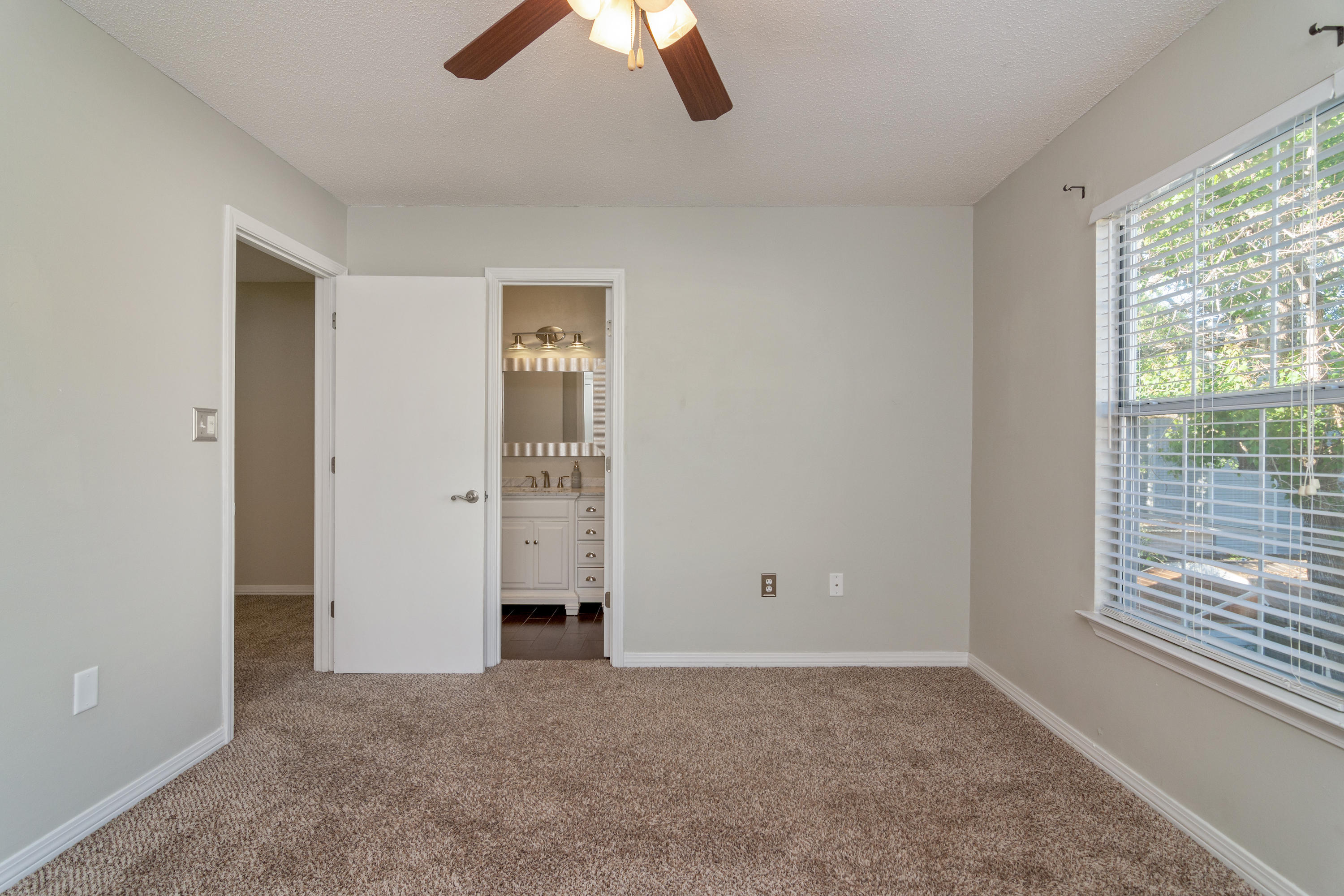 SHANGRA WOODS - Residential