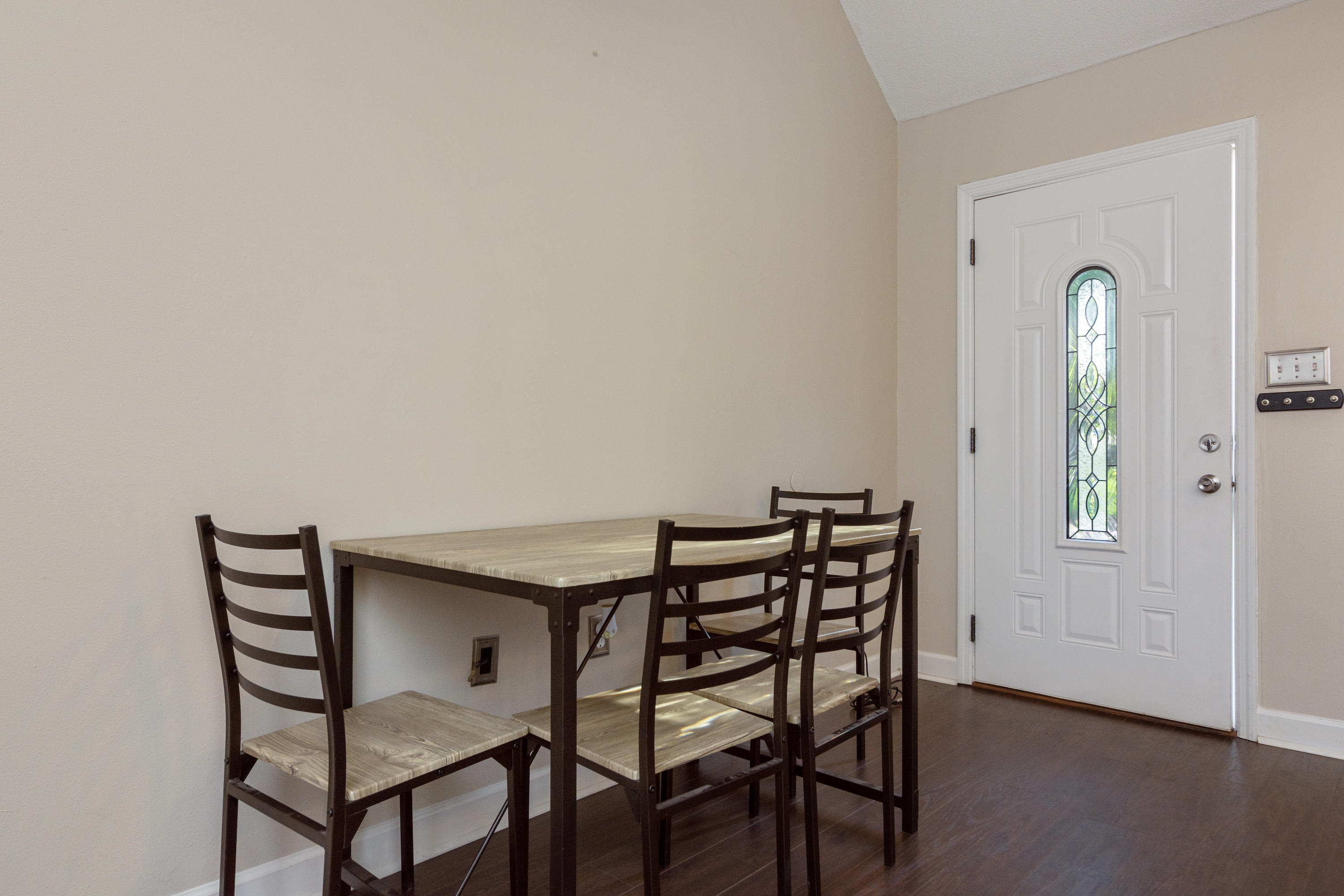 SHANGRA WOODS - Residential