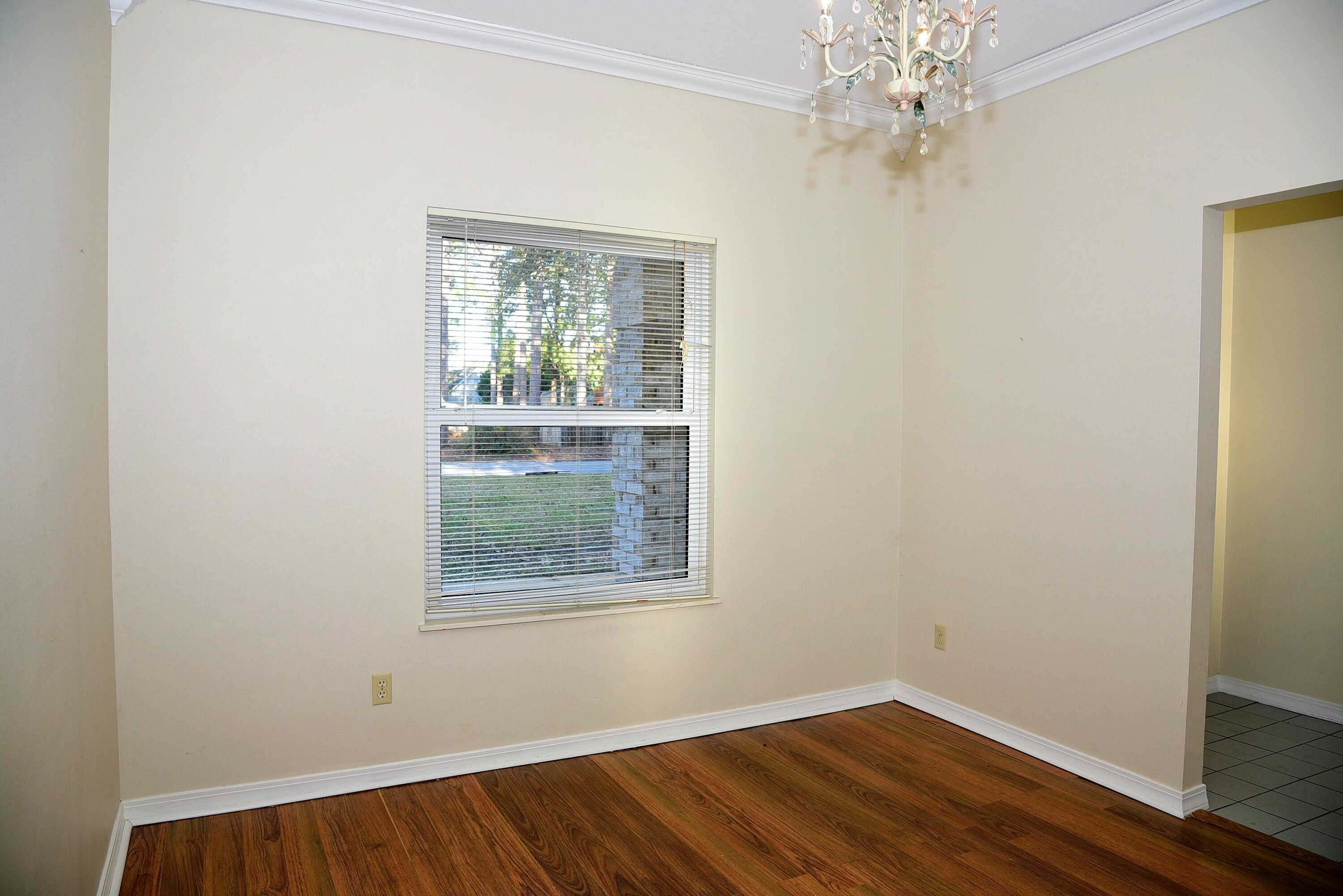 RAINTREE ESTATES - Residential Lease