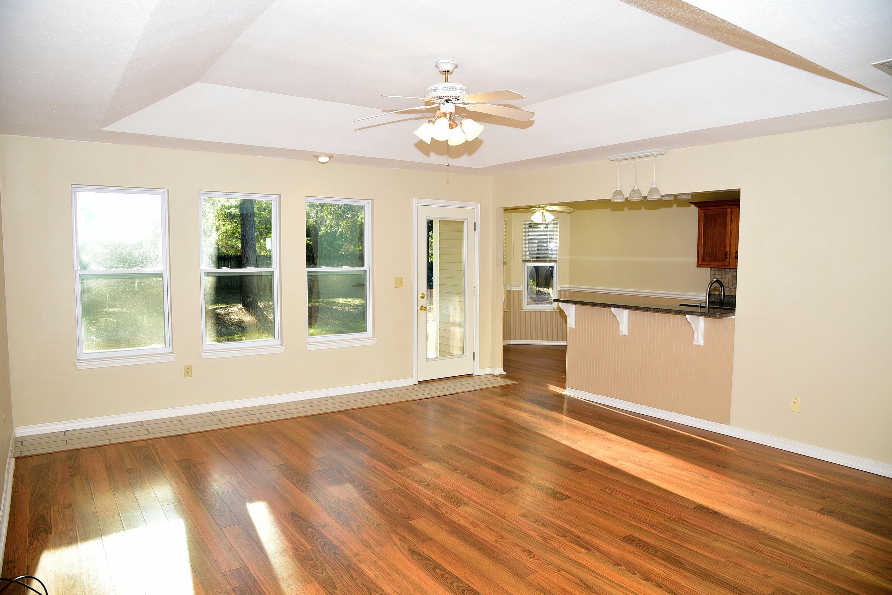 RAINTREE ESTATES - Residential Lease