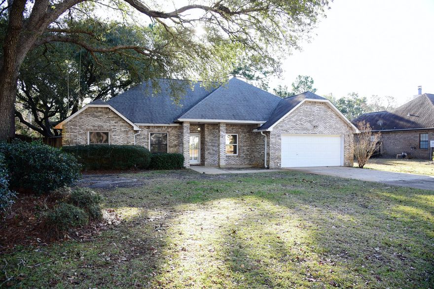 Very well maintained home on large lot. Conveni to Bases, shops, Mid Bay Bridge to beaches. Entrance hall opens to good size Family Room. Nice size Dining Room to right of entrance. Kitchen with upgraded appliances and Breakfast area. Granite counter tops with Oak cabinets and breakfast area has bead board. Split Bedroom plan with Master Bedroom to left of living area. Good size Master Bedroom with Master Bath, His-Her Vanities, Garden Tub, Separate Shower and double closets. Other three bedrooms share a full bath. Bedroom and entrance are tiled, bedrooms are carpeted and kitchen, living and dining room are Laminate Wood. Large Fenced yard. Lawncare is included in rent. NON SMOKING UNIT. PET CONSIDER WITH OWNERS APPROVAL. Any pet must be spayed/neutered, housebroken & current on all shots. Requires a non refundable pet fee. Tenants must have renter's liability insurance. Any person 18 years old or older must apply separately. Ice maker not warranted.