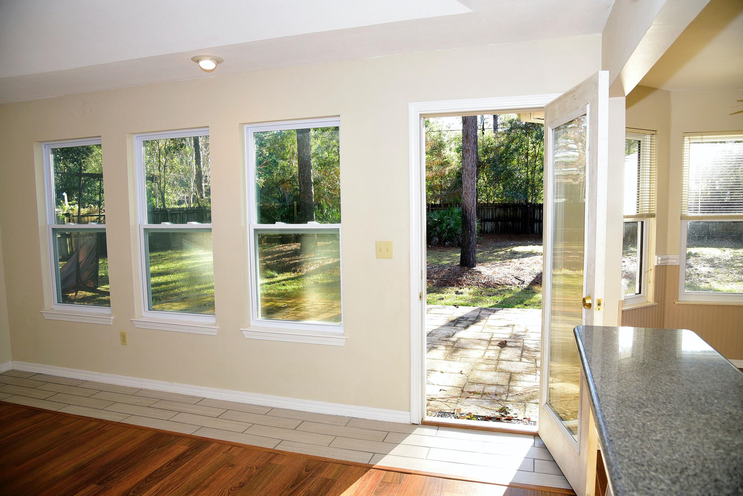 RAINTREE ESTATES - Residential Lease