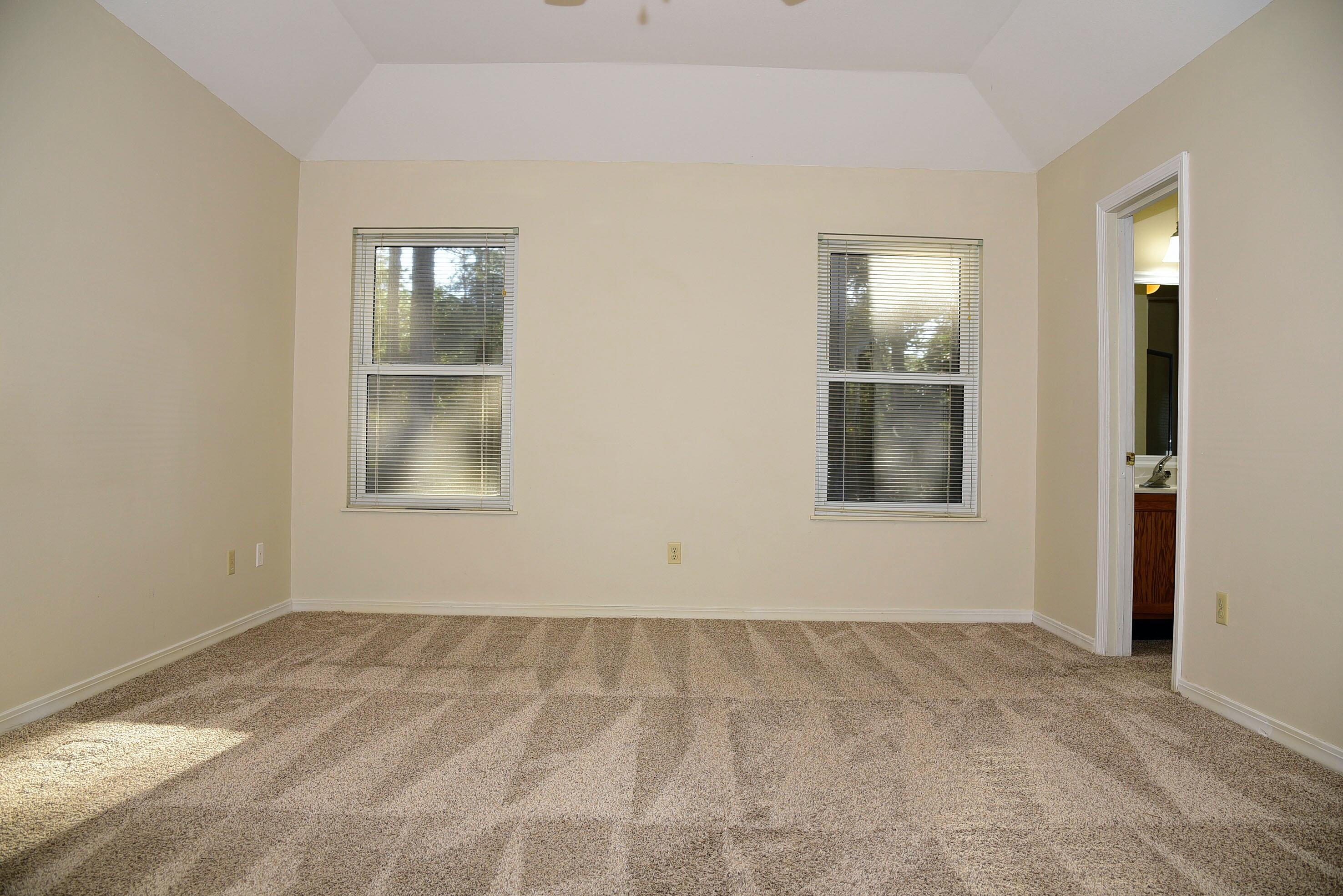 RAINTREE ESTATES - Residential Lease