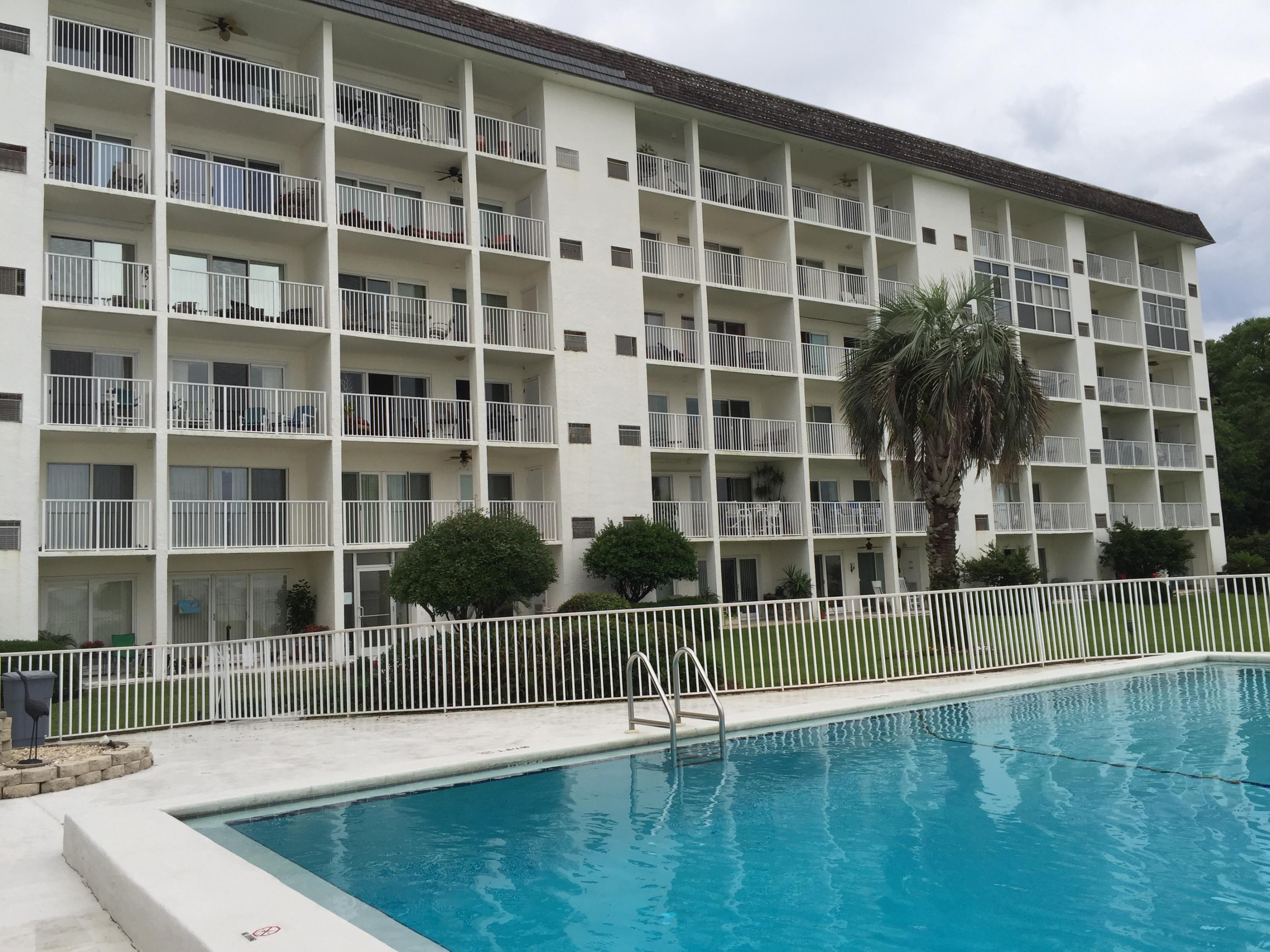 Valencia Condominiums - Residential Lease