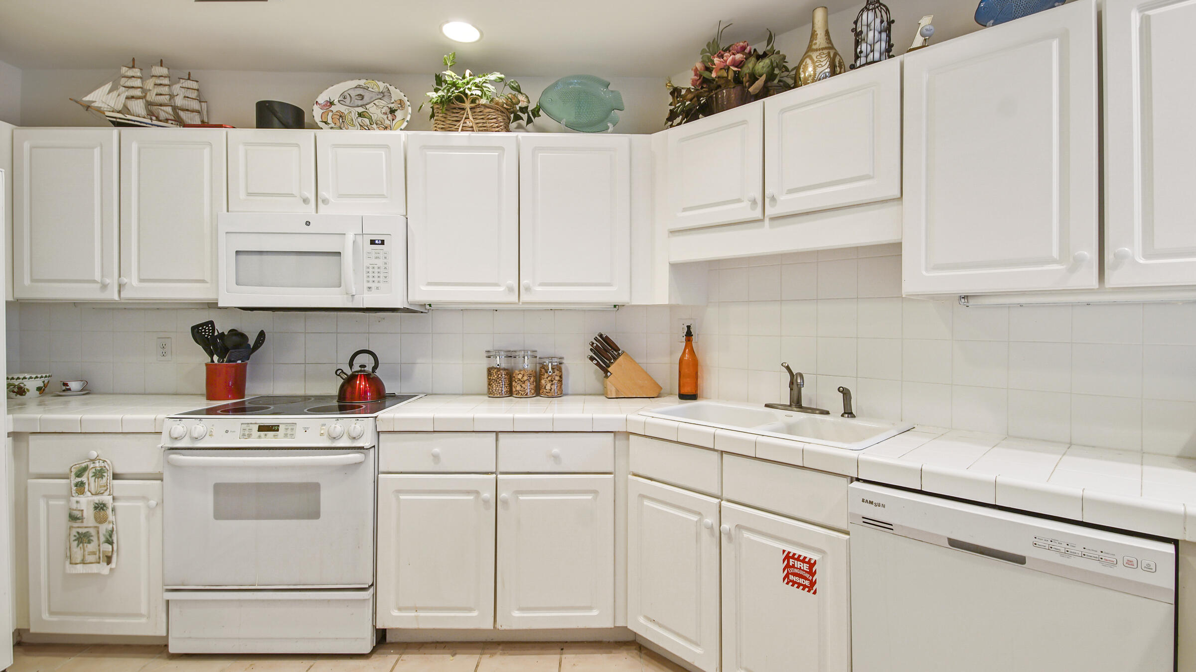 TIVOLI TERRACE PH 2 - Residential