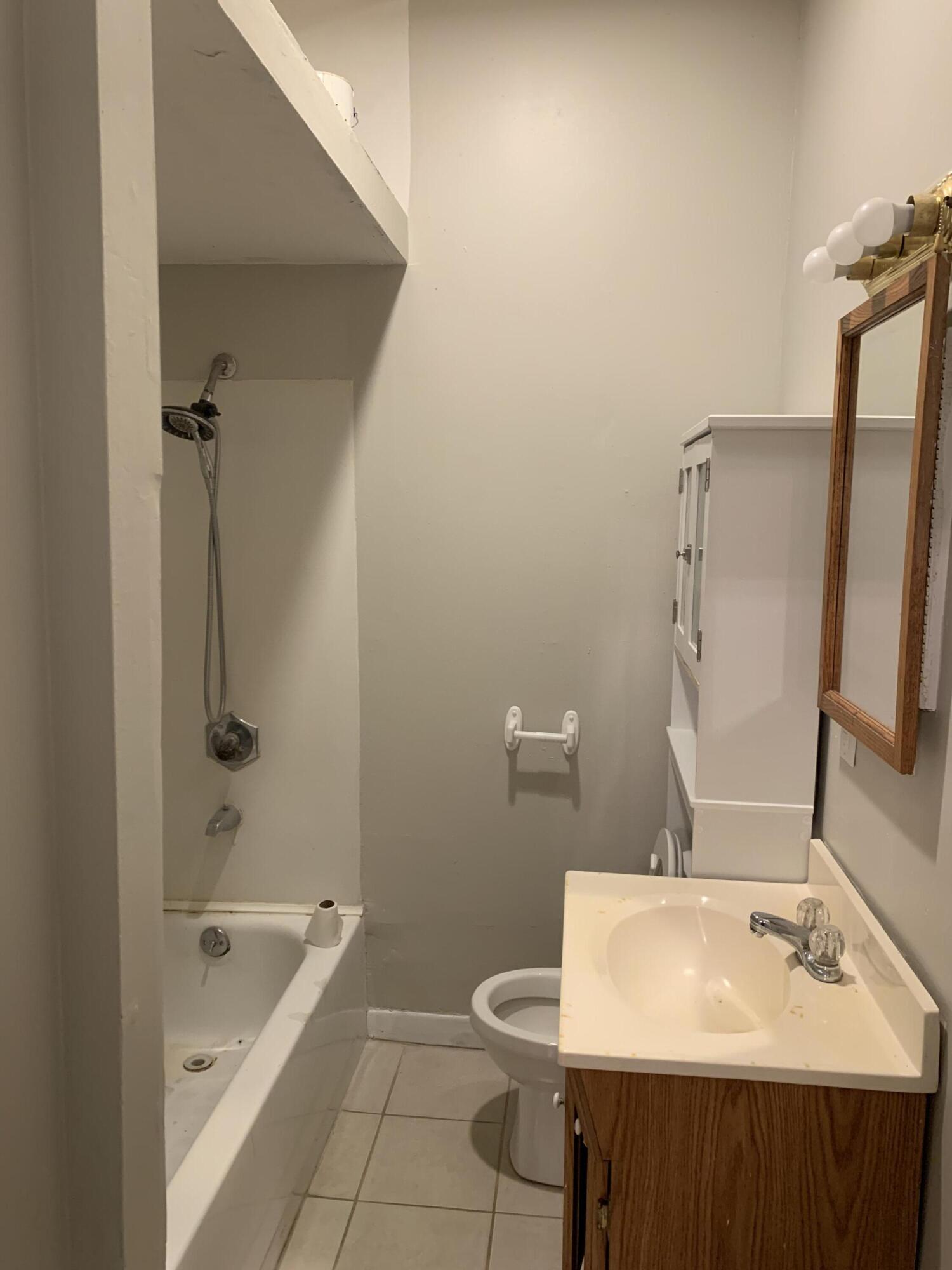 ROSEMONT S/D - Residential Lease