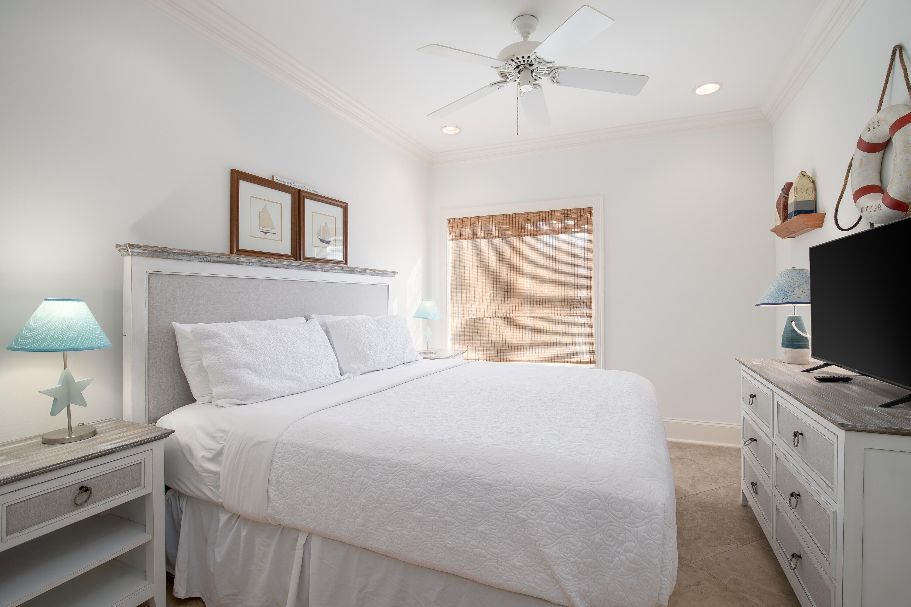 TANG-O-MAR S/D UNREC - Residential