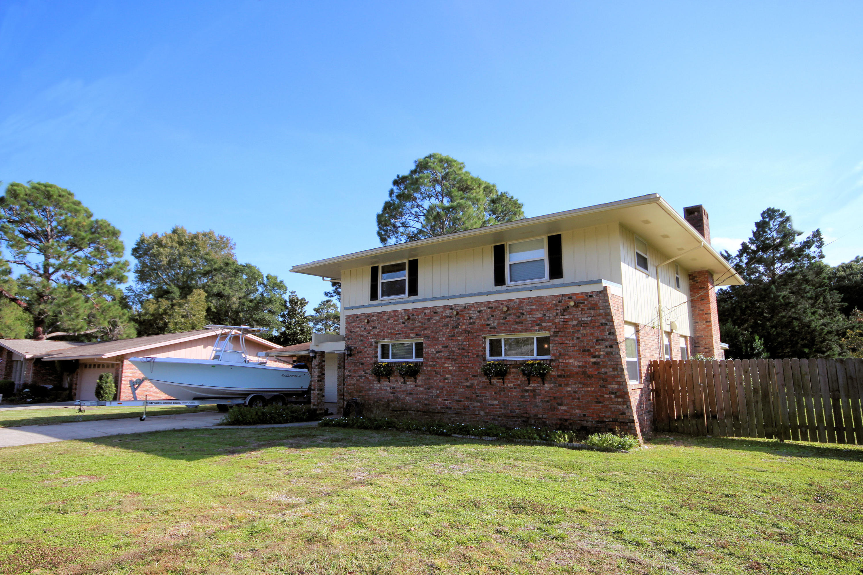Bayou Poquito - Residential
