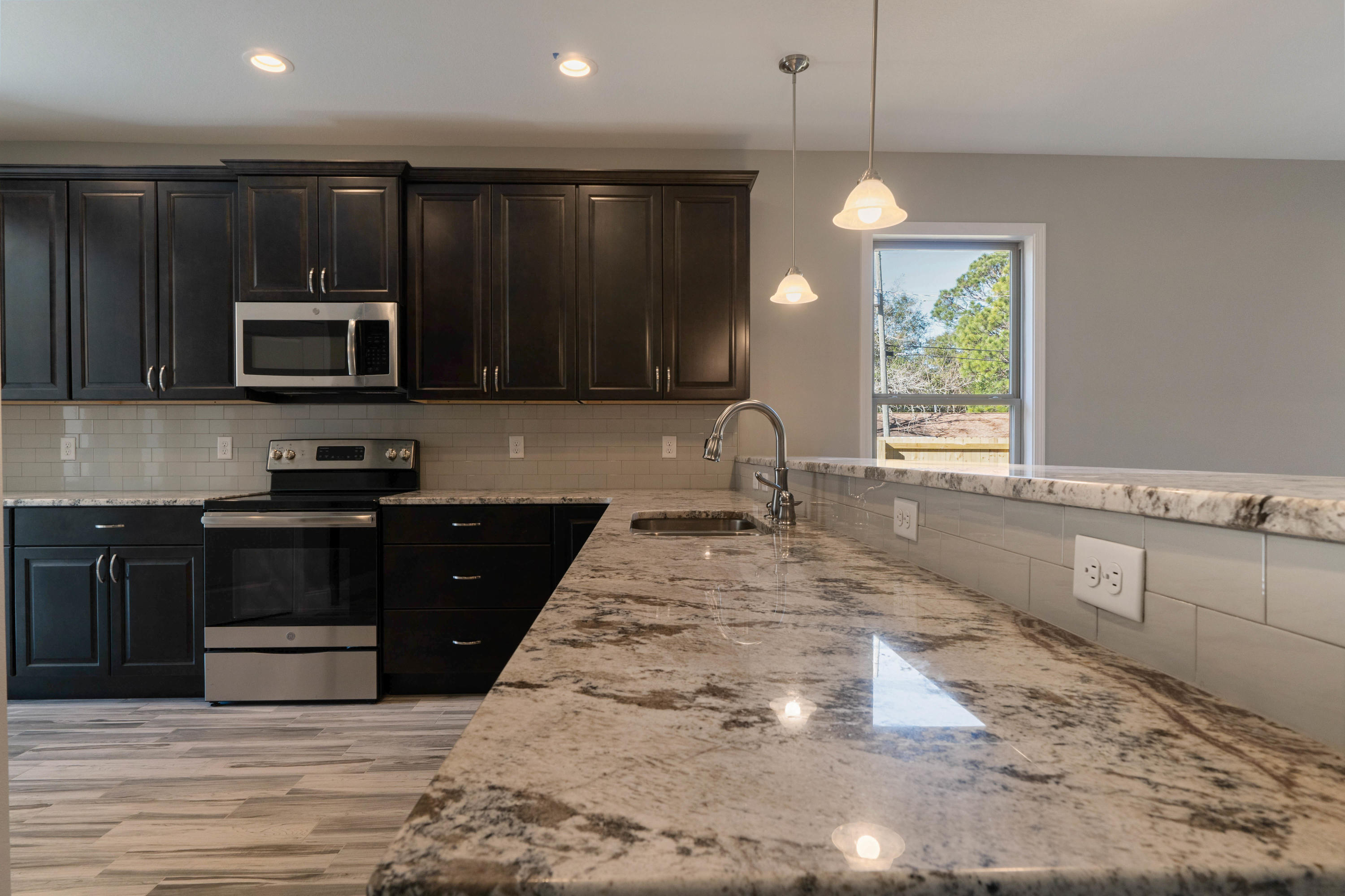 VALPARAISO - Residential