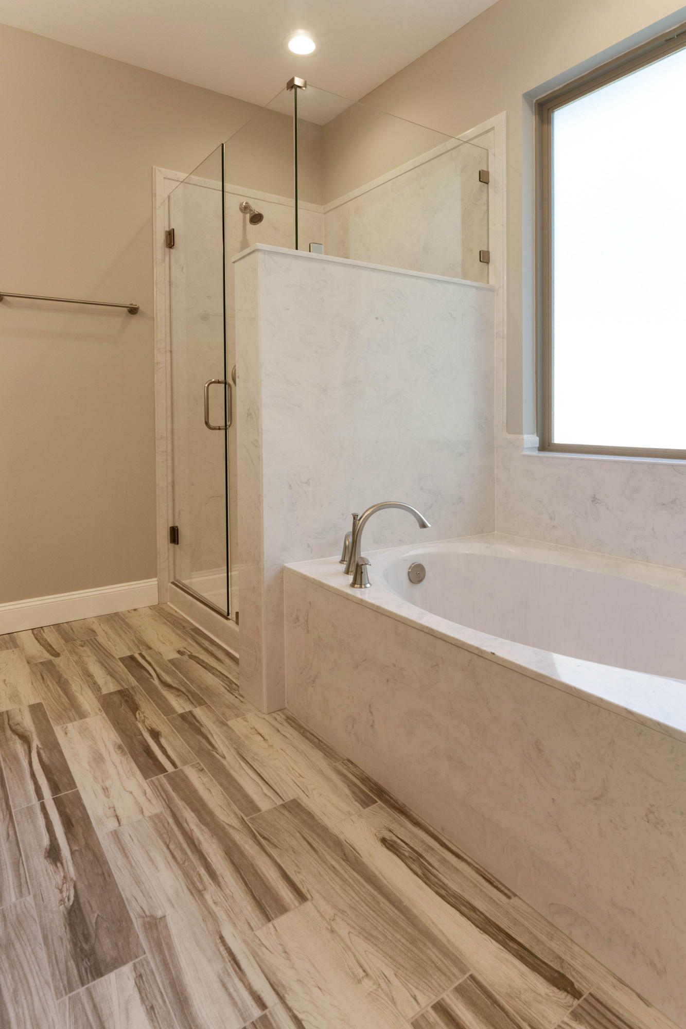 VALPARAISO - Residential