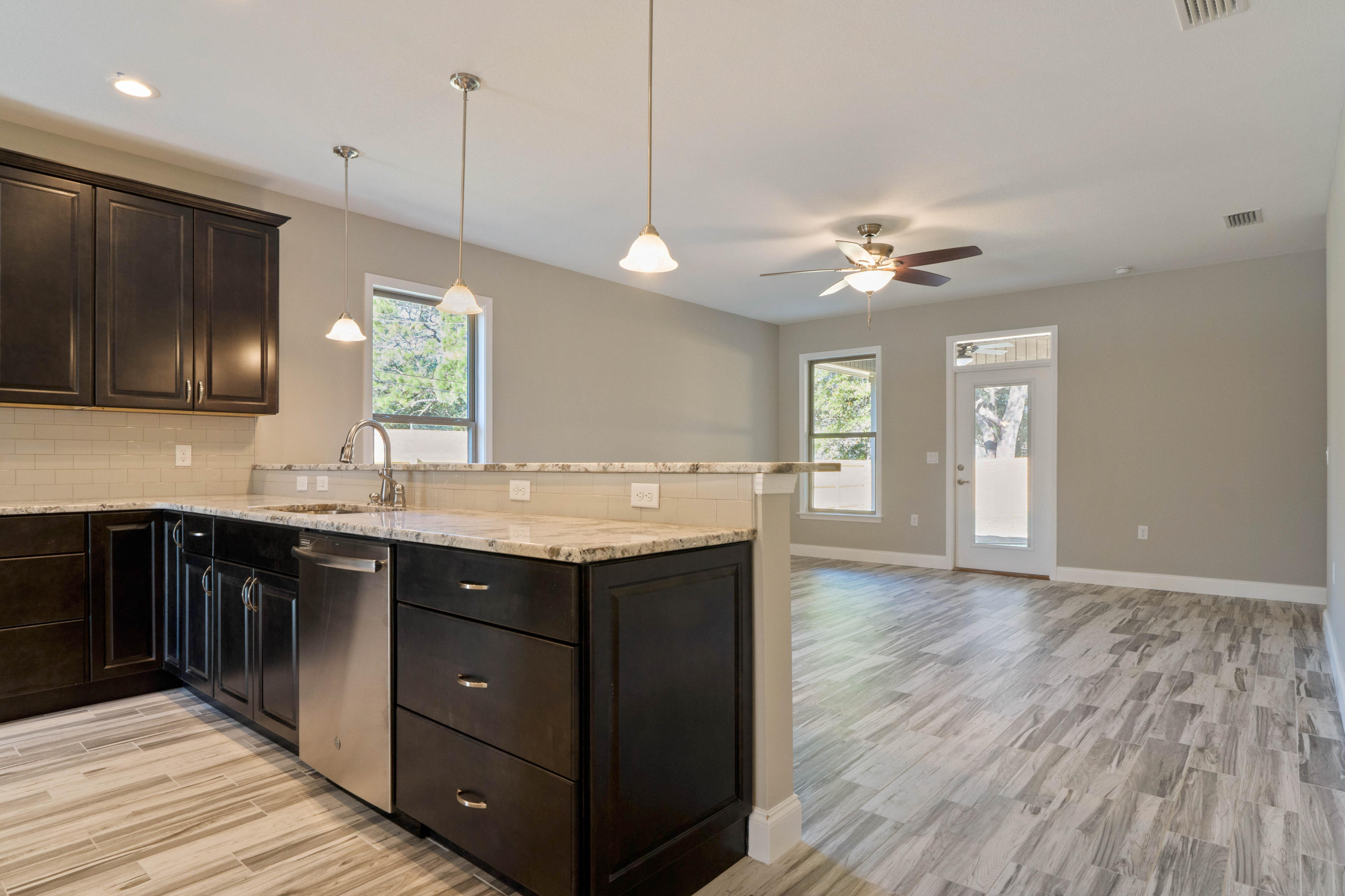 VALPARAISO - Residential