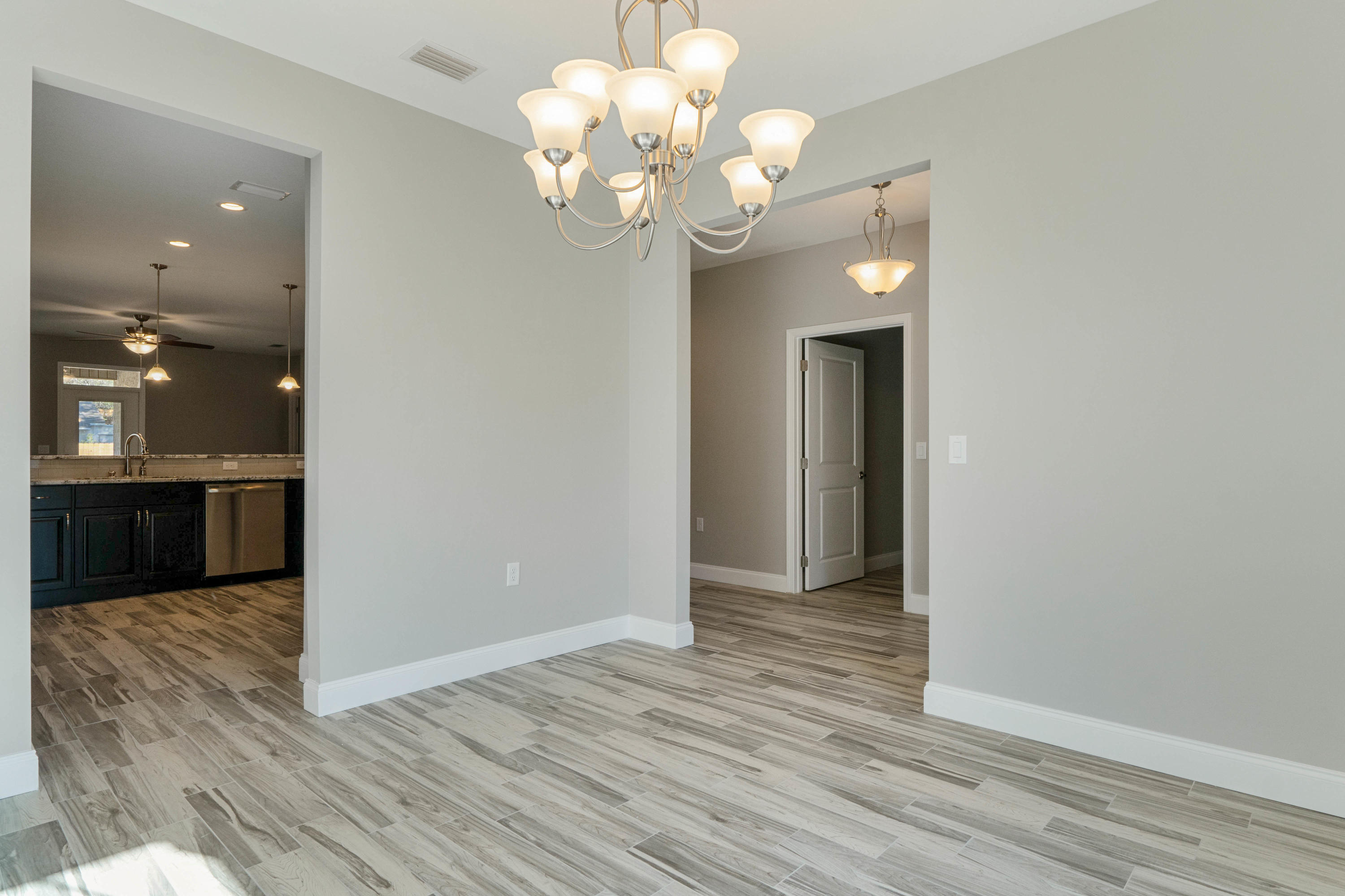 VALPARAISO - Residential