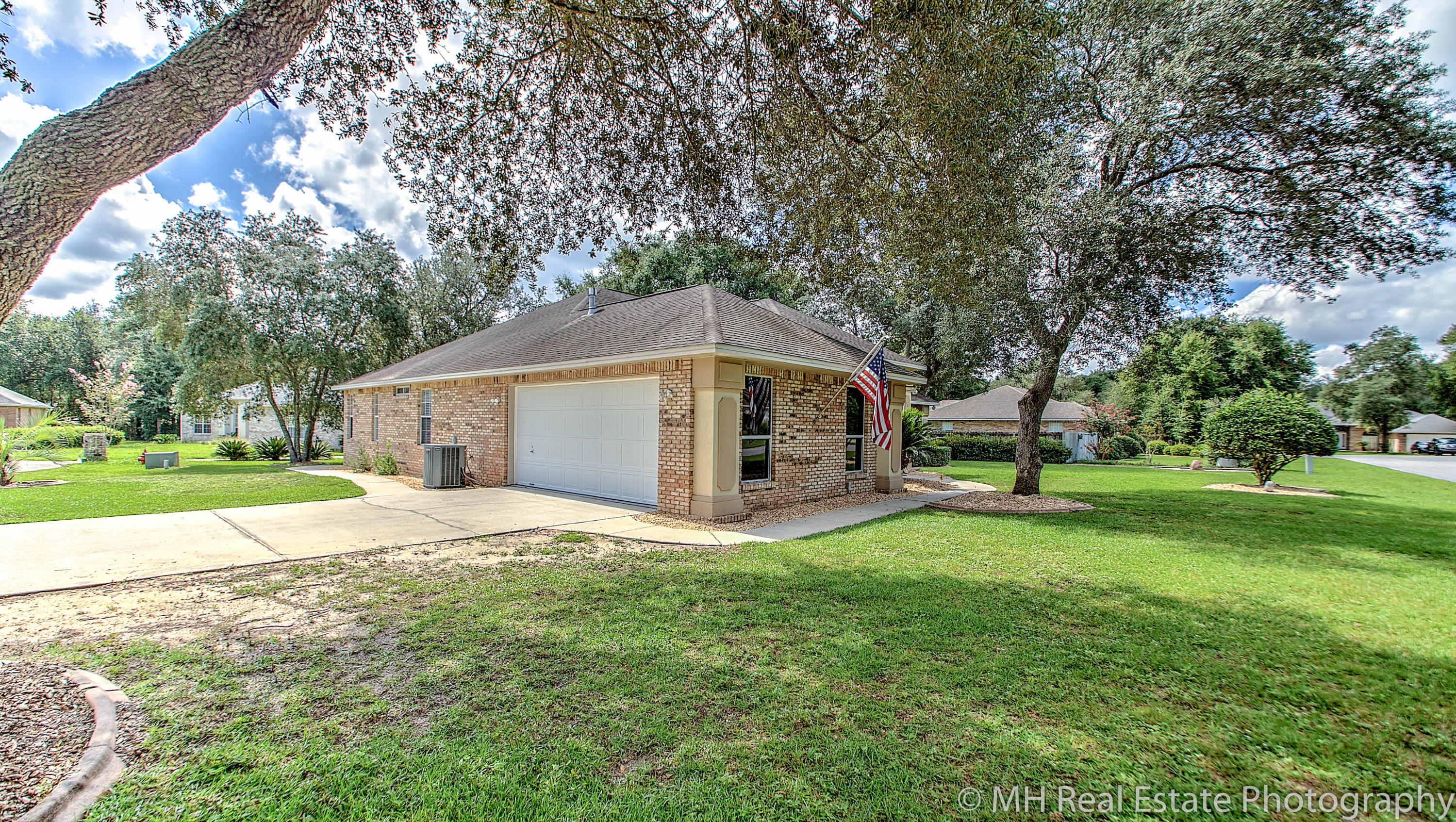 ROYAL OAKS S/D - Residential