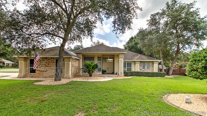 Moving to South Crestview, looking for a well built home close to the the Army and Air Force Base? This home has a split floor, high ceilings (NO POPCORN), new flooring, fresh neutral paint, GORGEOUS 42 inch cabinetry with GRANITE counter tops and a granite sink, and ALL new stainless steel appliances! Brand new blinds, new plumbing fixtures throughout, even new toilets, new/upgraded lighting, new carpet, upgraded and updated landscaping. If that isn't enough, enjoy the gas fireplace, built in bookshelves and fenced-in corner lot with side entry garage! 2009 HVAC Truly this home is to die for!*Security System & Sprinkler system convey AS IS*