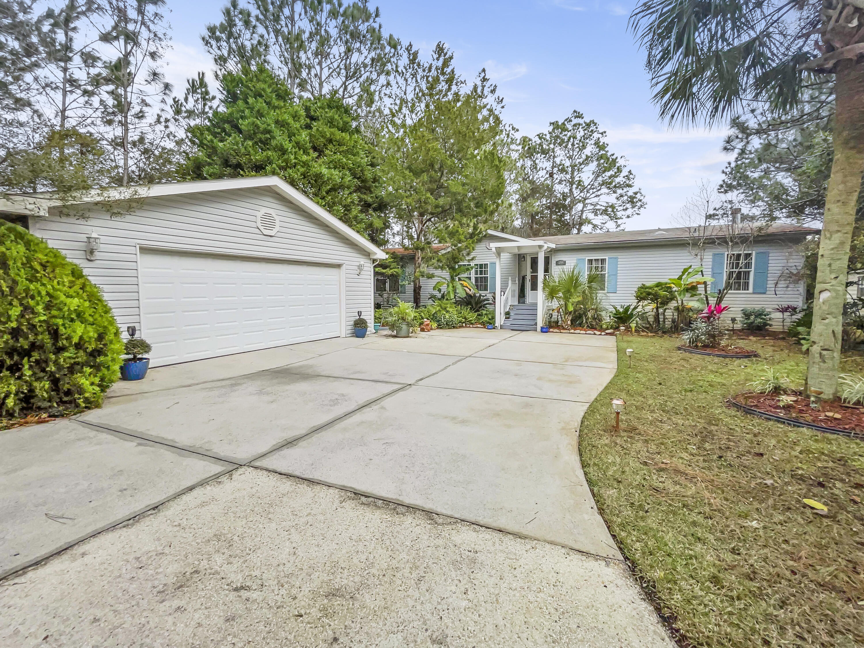 EDGEWOOD TERRACE - Residential