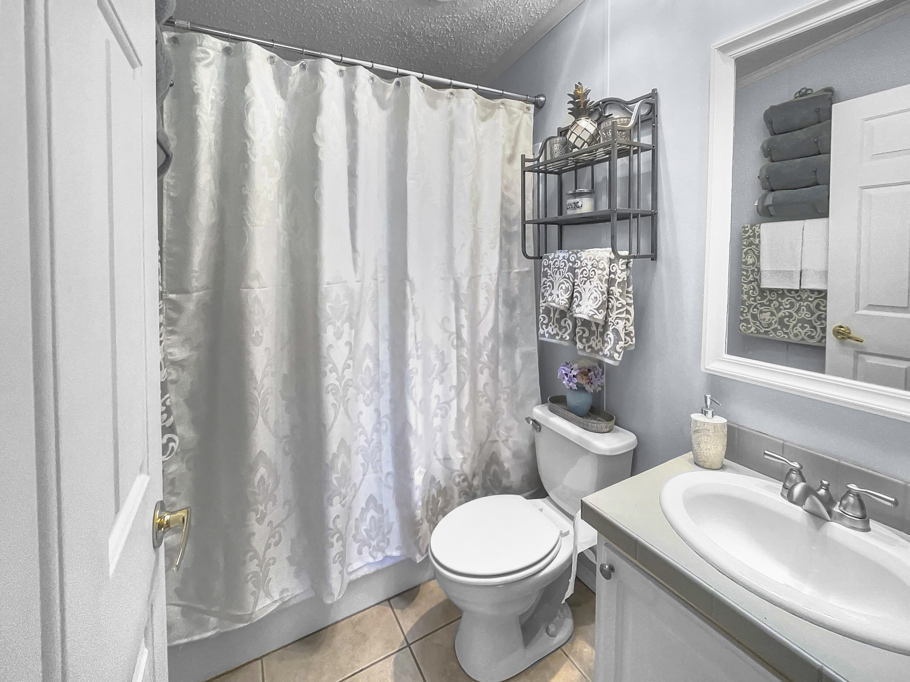 EDGEWOOD TERRACE - Residential