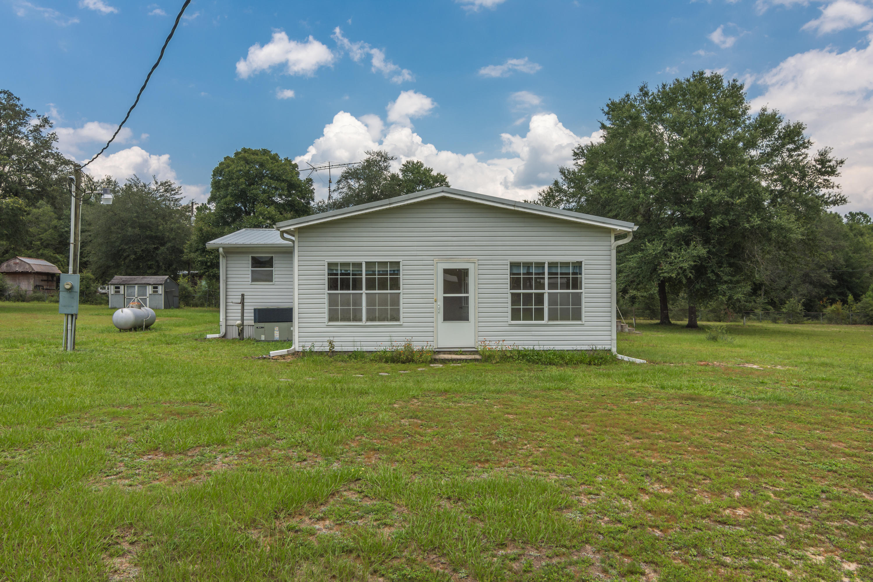 METES & BOUNDS - Residential