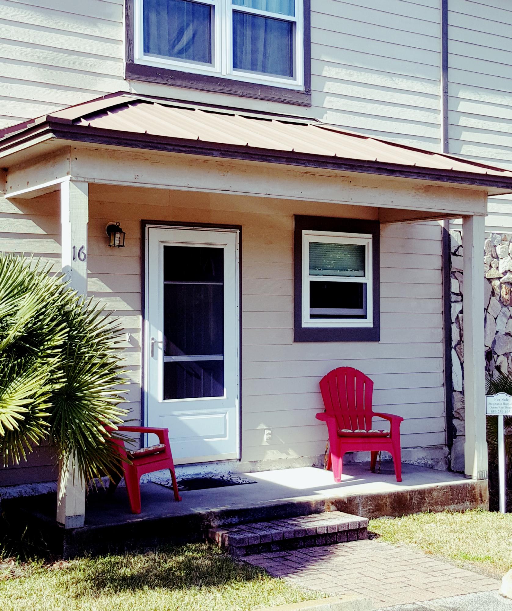 SUMMER HAVEN NORTH T/H - Residential