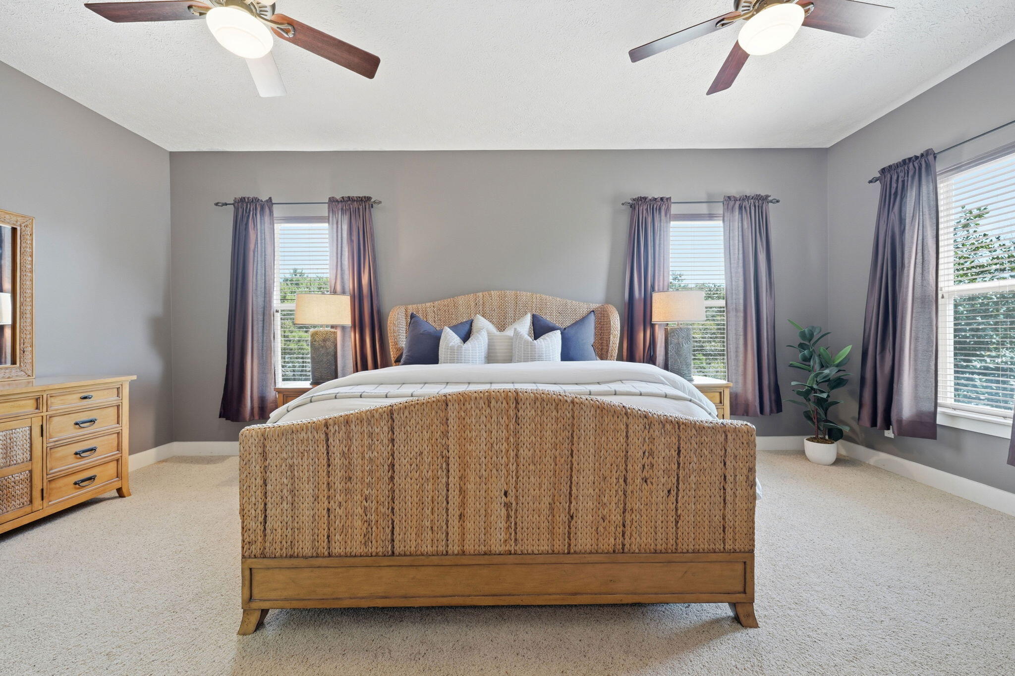 MIRAMAR HEIGHTS - Residential