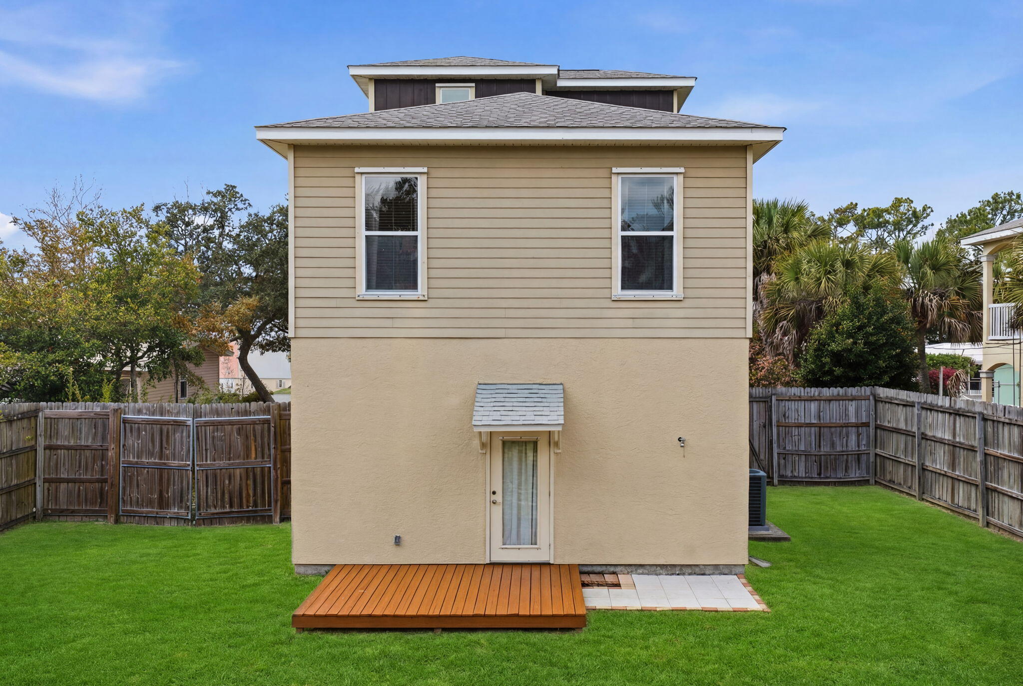 MIRAMAR HEIGHTS - Residential