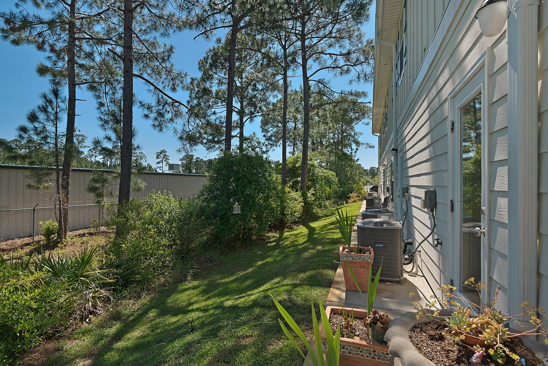 Water Oaks Townhomes - Residential