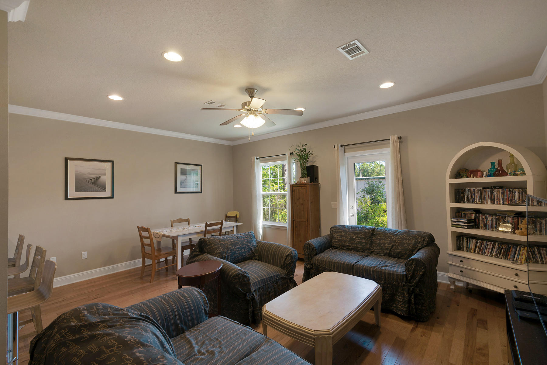 Water Oaks Townhomes - Residential