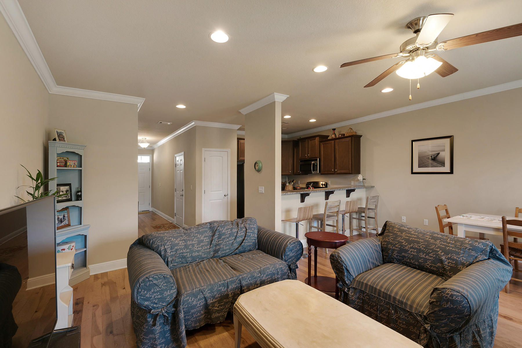 Water Oaks Townhomes - Residential